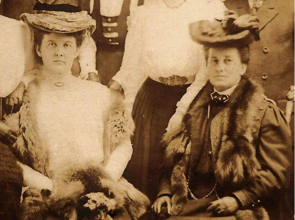 Julie and Sylvia, Atlantic City, undated. Courtesy of Vittoria McIlhenny.