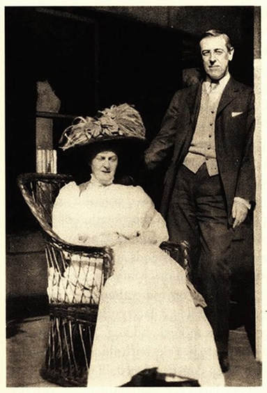 Wilson in Bermuda with Mary Peck. University of Delaware Library.