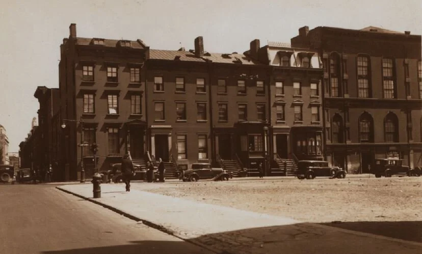 Marriage, Failure, and Exile: H.P. Lovecraft in New York — The Gotham ...