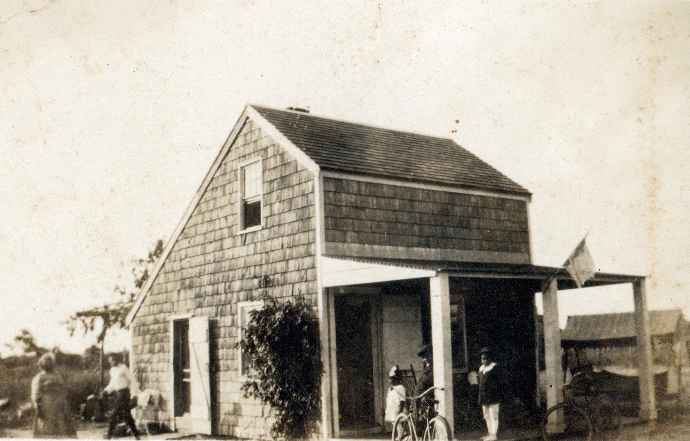   Fowler Montaukett Albums, Photo #550, Fowler House.  Courtesy of the East Hampton Library, Long Island Collection 