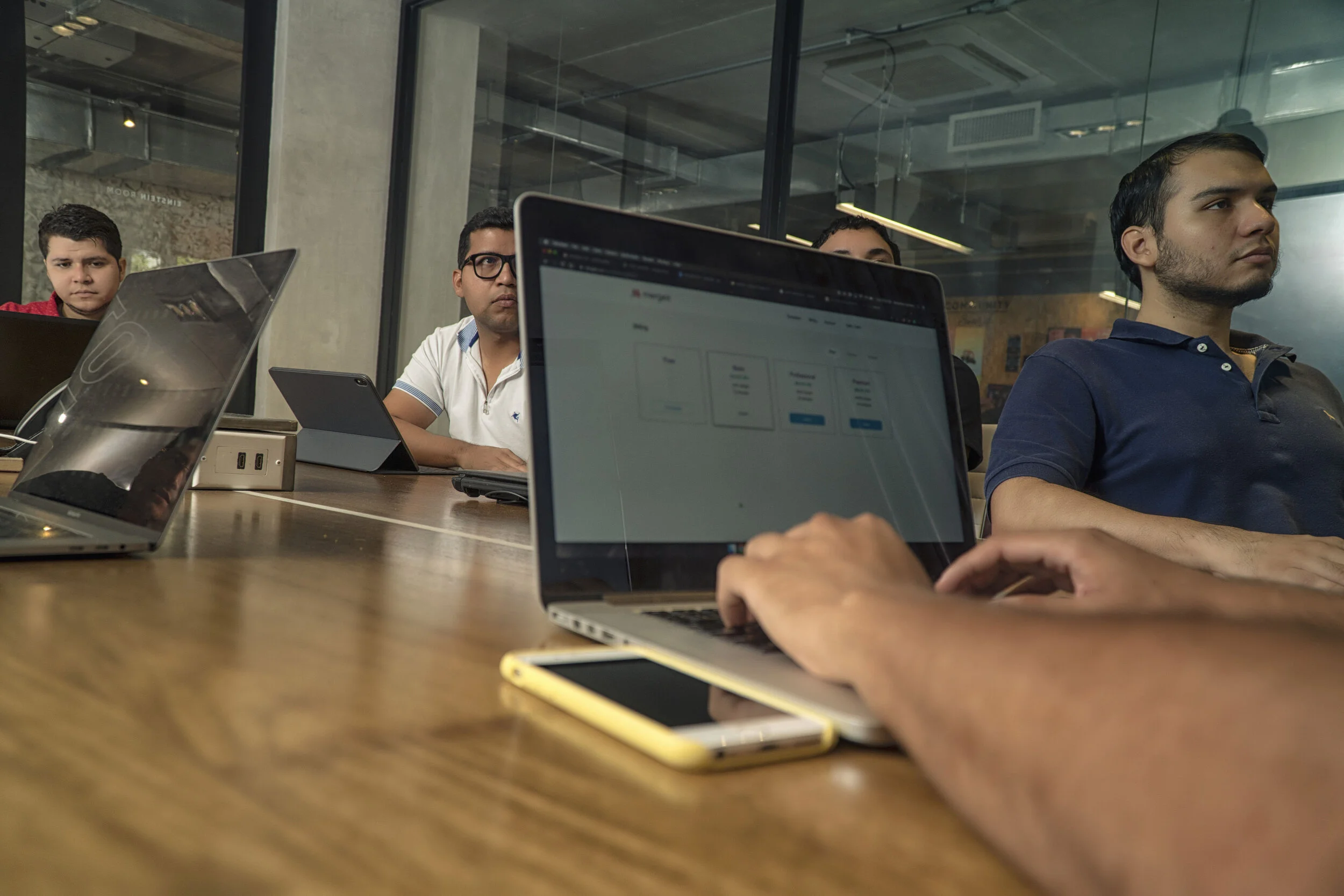 Custom Software Development Cost | Fast Results | Soluntech