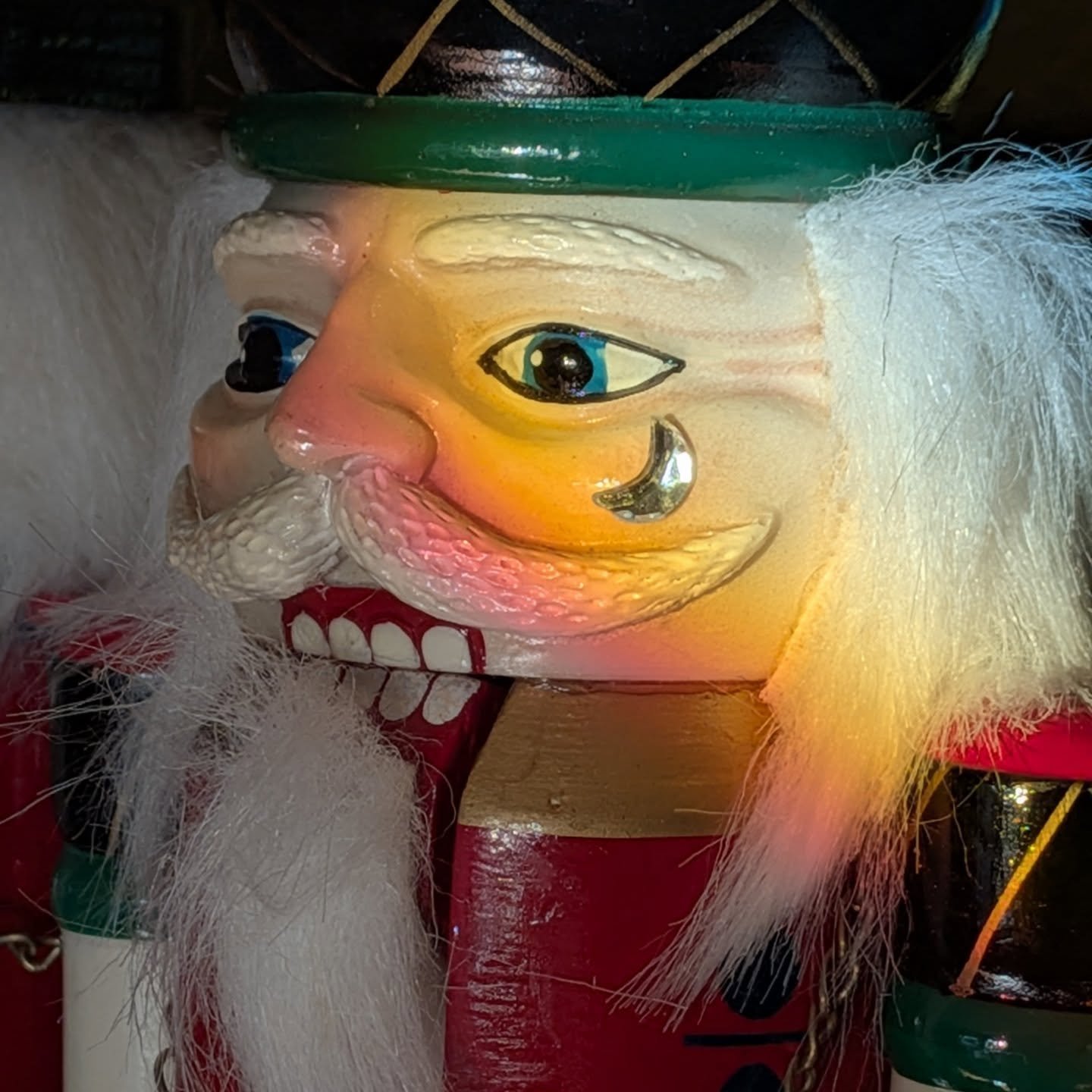 I'm ready for a fresh start, how about you? It's been a year of ups and downs, but I have felt the love this holiday season, surrounded by family and friends, and I know that isn't the case for so many so I'm not taking it for granted! 
.
I have enjo