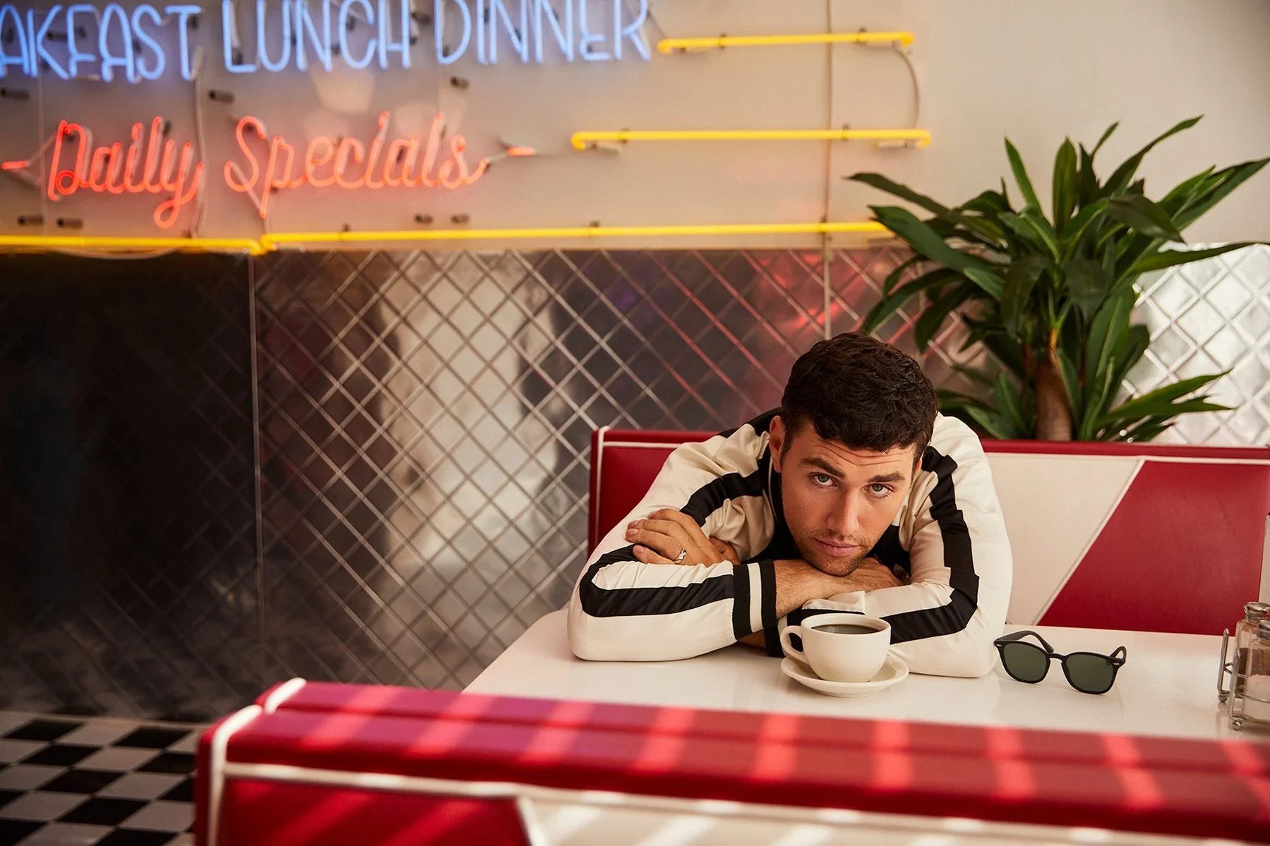 Christian_Mercedes_Diner_Booth_0421+copy.jpg.webp