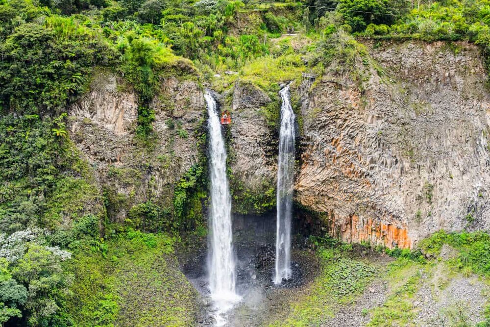 Aditivo Como Estoy orgulloso Cascada El Manto de la Novia — Sitio Oficial de la Cámara de Turismo de  Baños - Ecuador