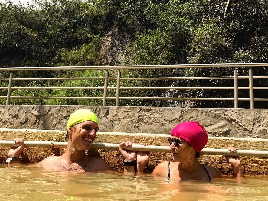 Termas El Salado Banos Ecuador.jpg