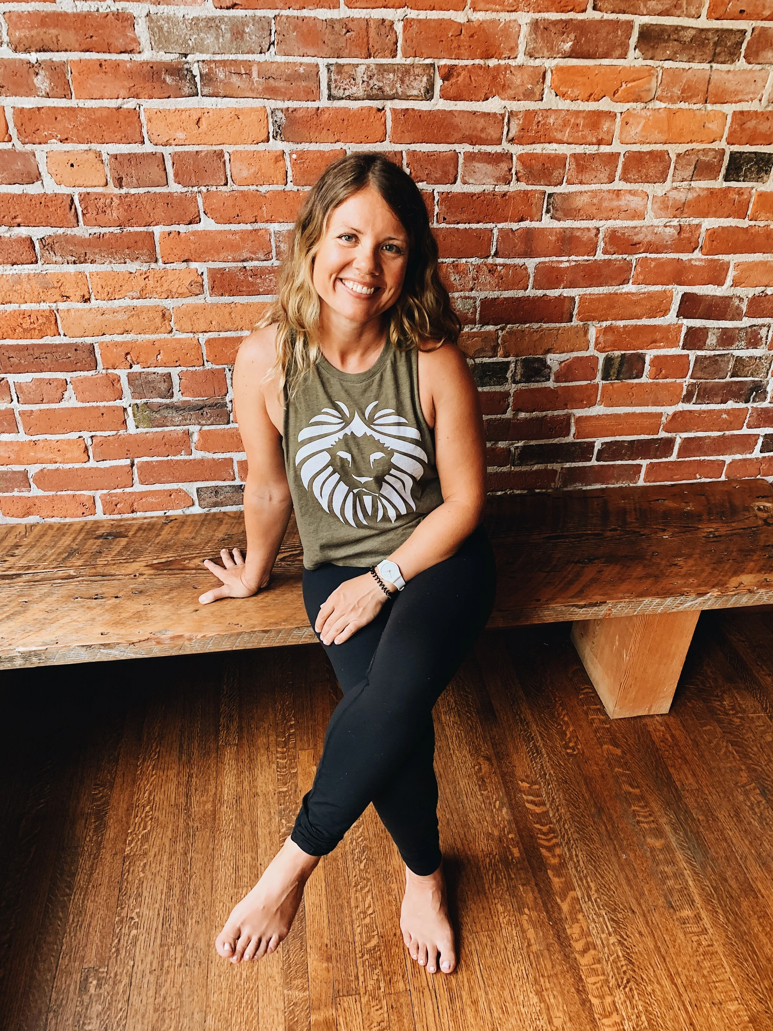 Kate - Crop Tank Olive.jpg