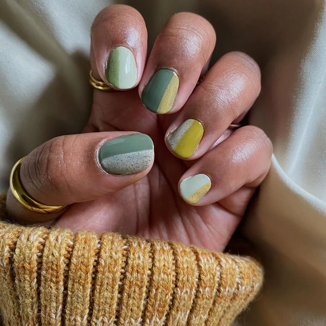 20-green-nail-design-ideas-to-get-you-ready-for-spring-13-DEARDOL.jpeg