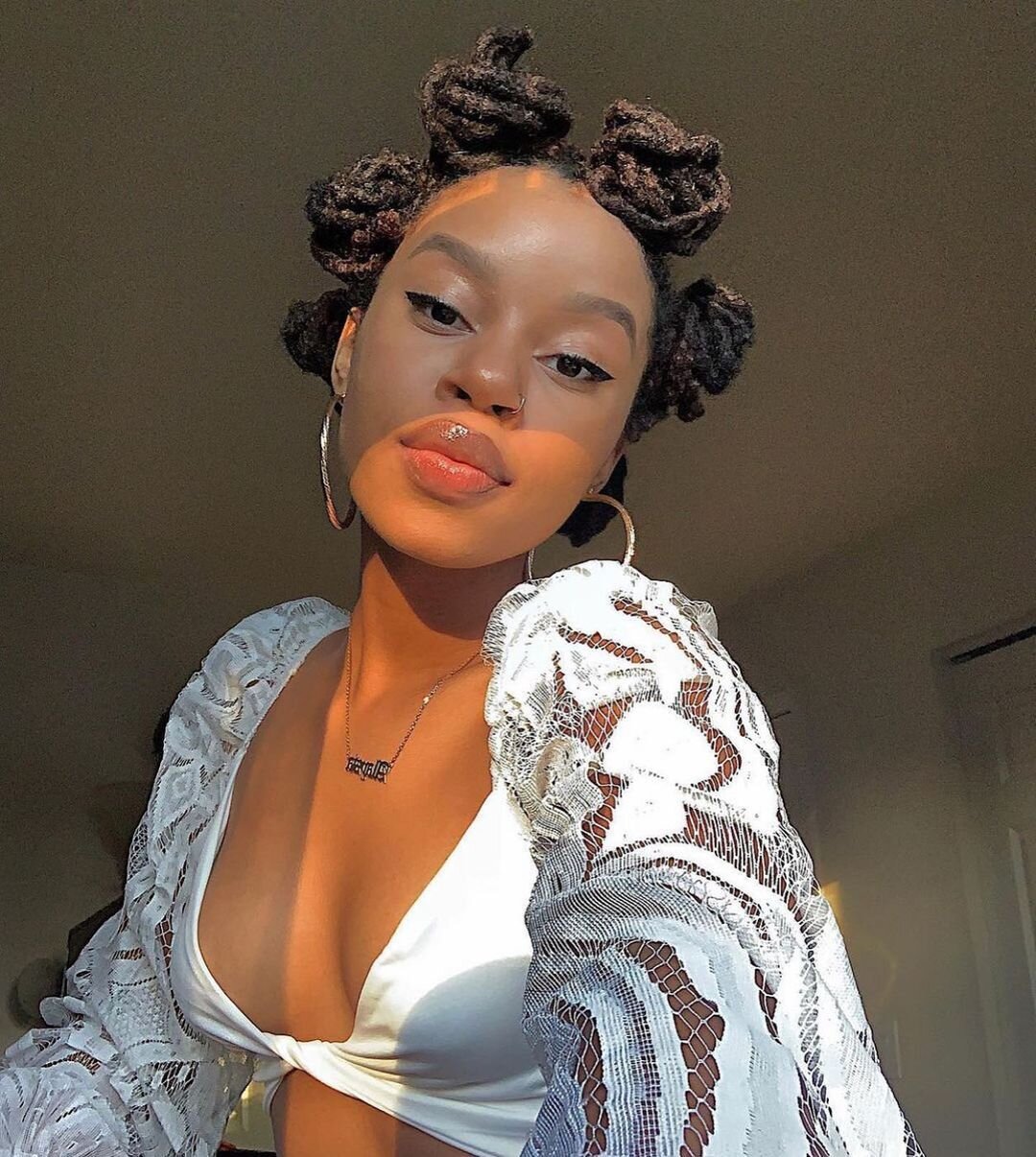 20 Pics of Brown Girls in Bantu Knots For Your Summer Protective Style Inspo — Dear Dol 20 Pics of Brown Girls in Bantu Knots For Your Summer Protective Style Inspo — Dear Dol