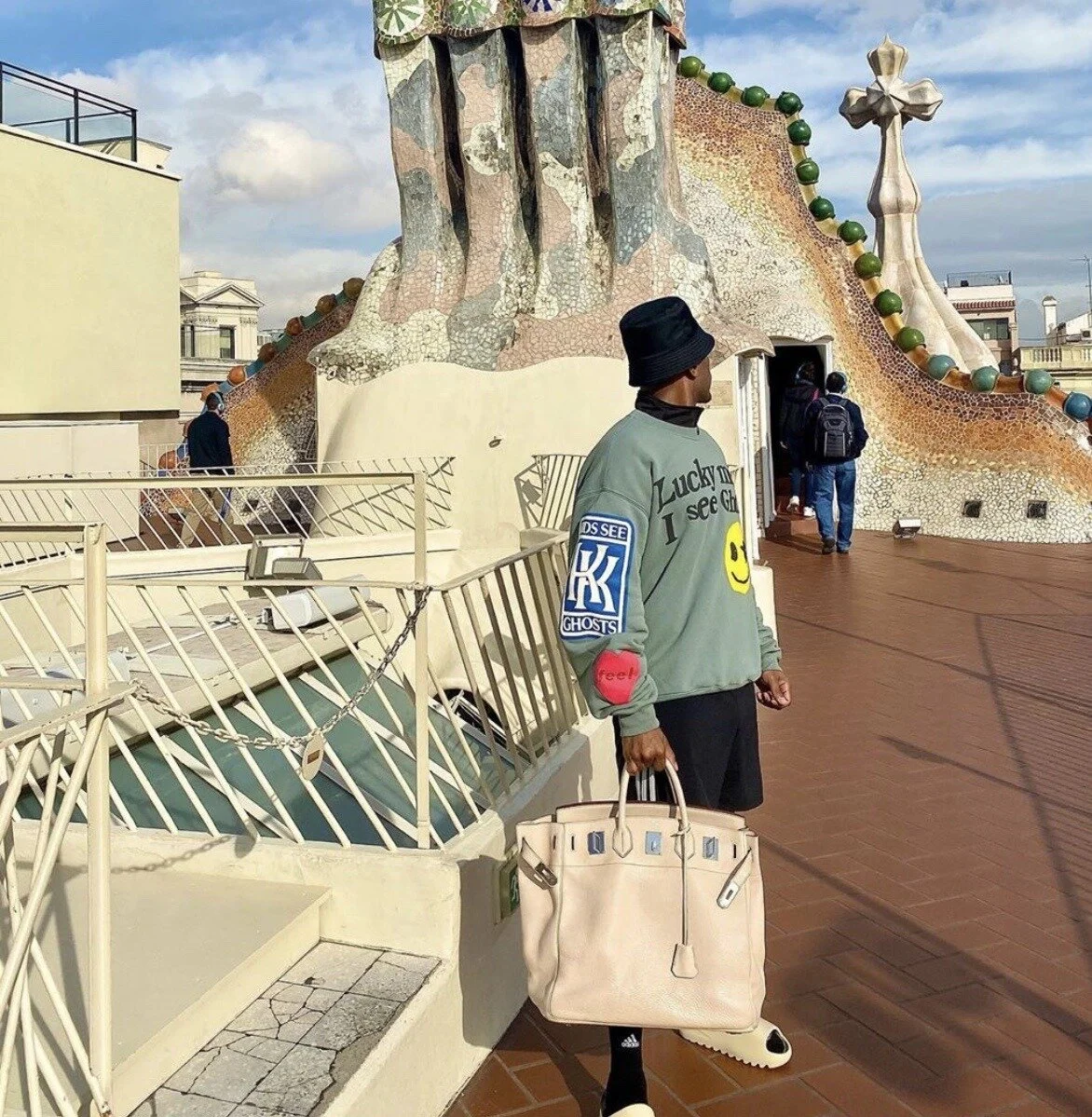 8. Bag Styling by Men