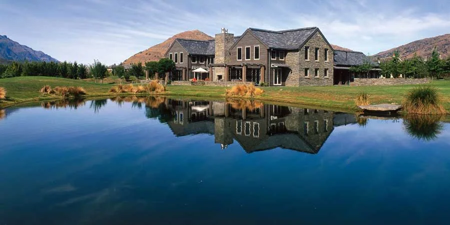  Dedicated to providing the very best care for the discerning 