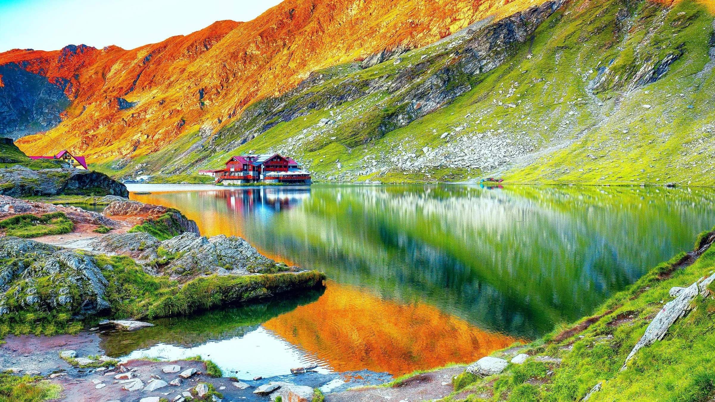 Lake_Balea.jpg