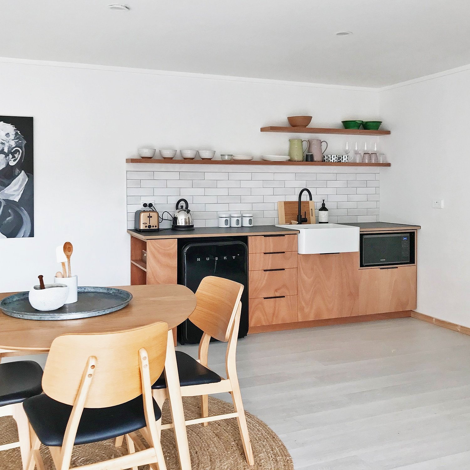 plywood-kitchen-minimalist-motide.jpg