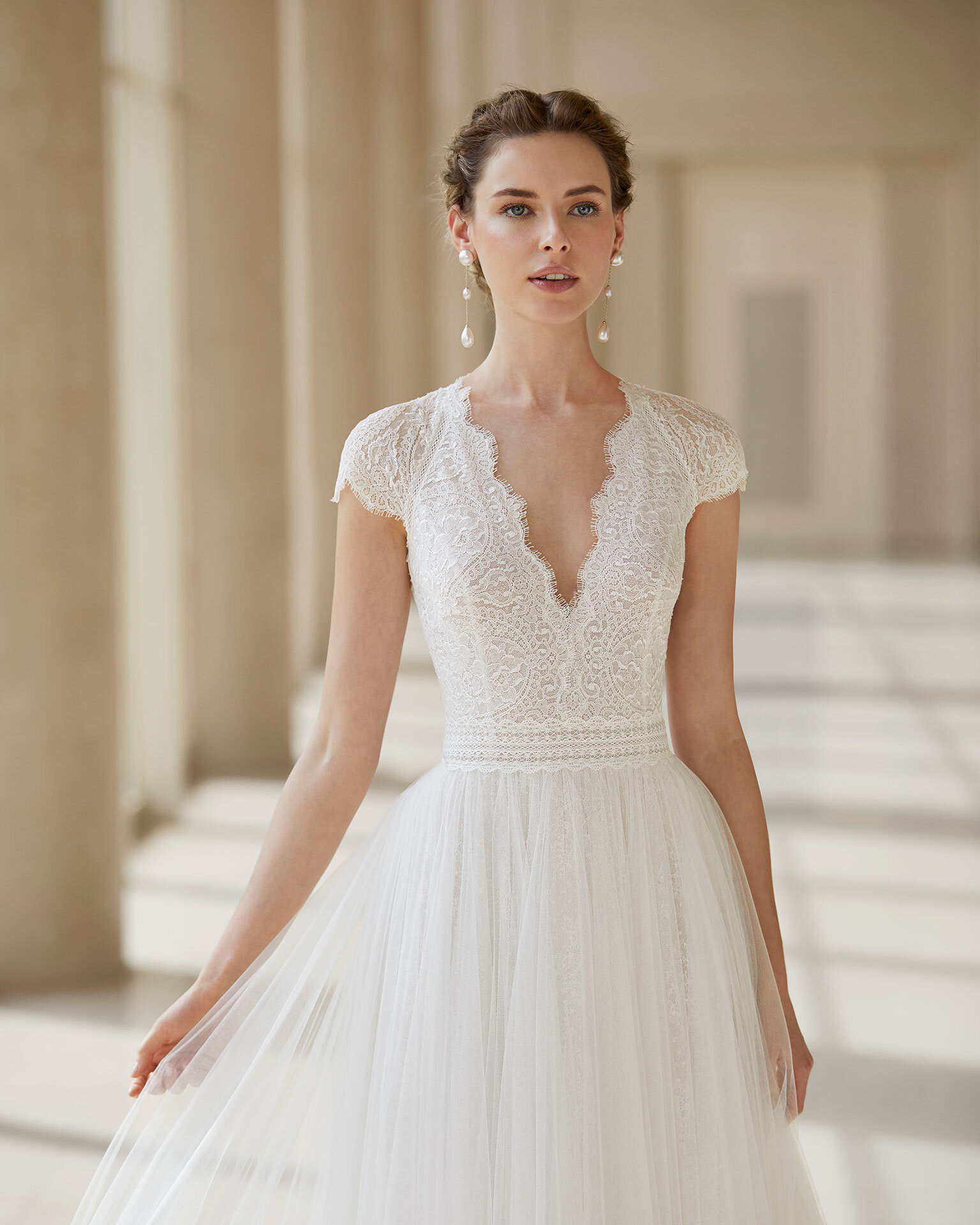 rosa clara lace wedding dress