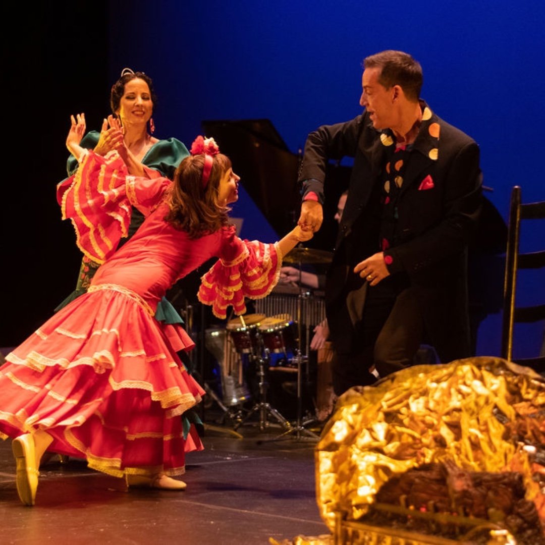 It's almost that time. Saturday is The Flamenco Nutcracker 2024 and we couldn't be more excited! If you haven't reserved your spot- be sure to get that secured today. We're so excited to celebrate the season with you- through the joy of Flamenco.

Sa