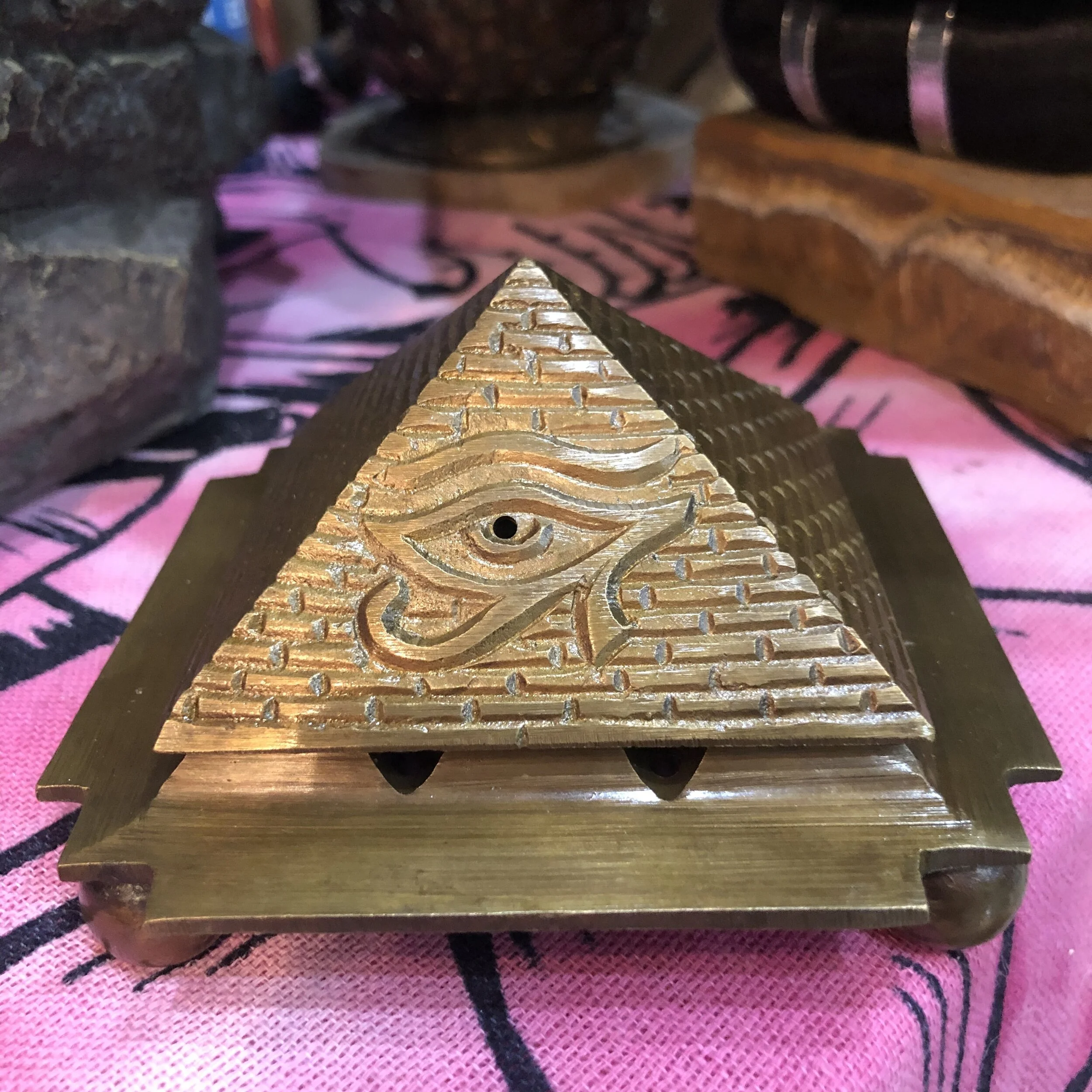 2CDF940A-F9B2-4A8E-8C3B-E4E7EF678BED