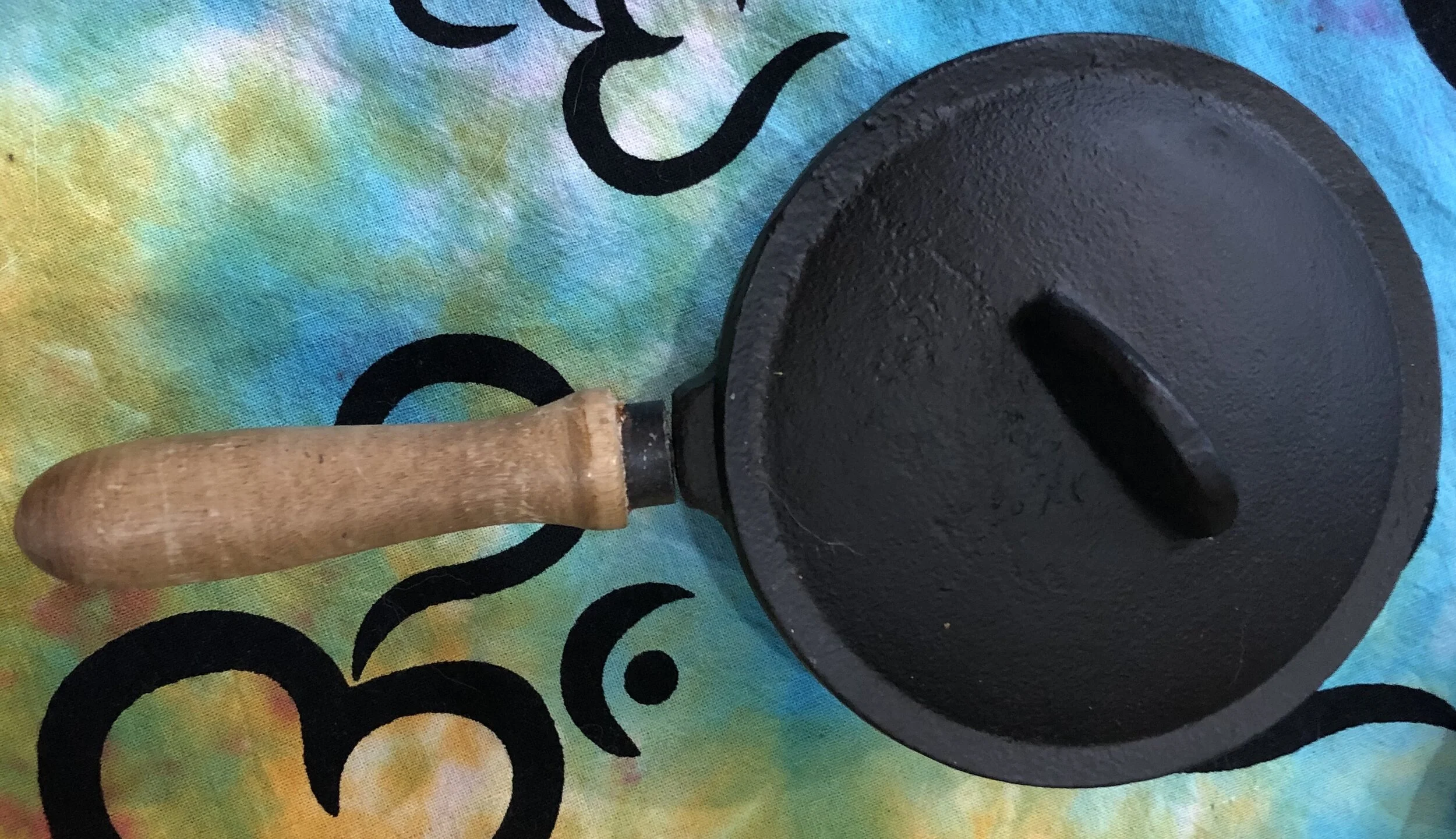 81049674-7B3C-46AF-8F32-CC82B763A3DF