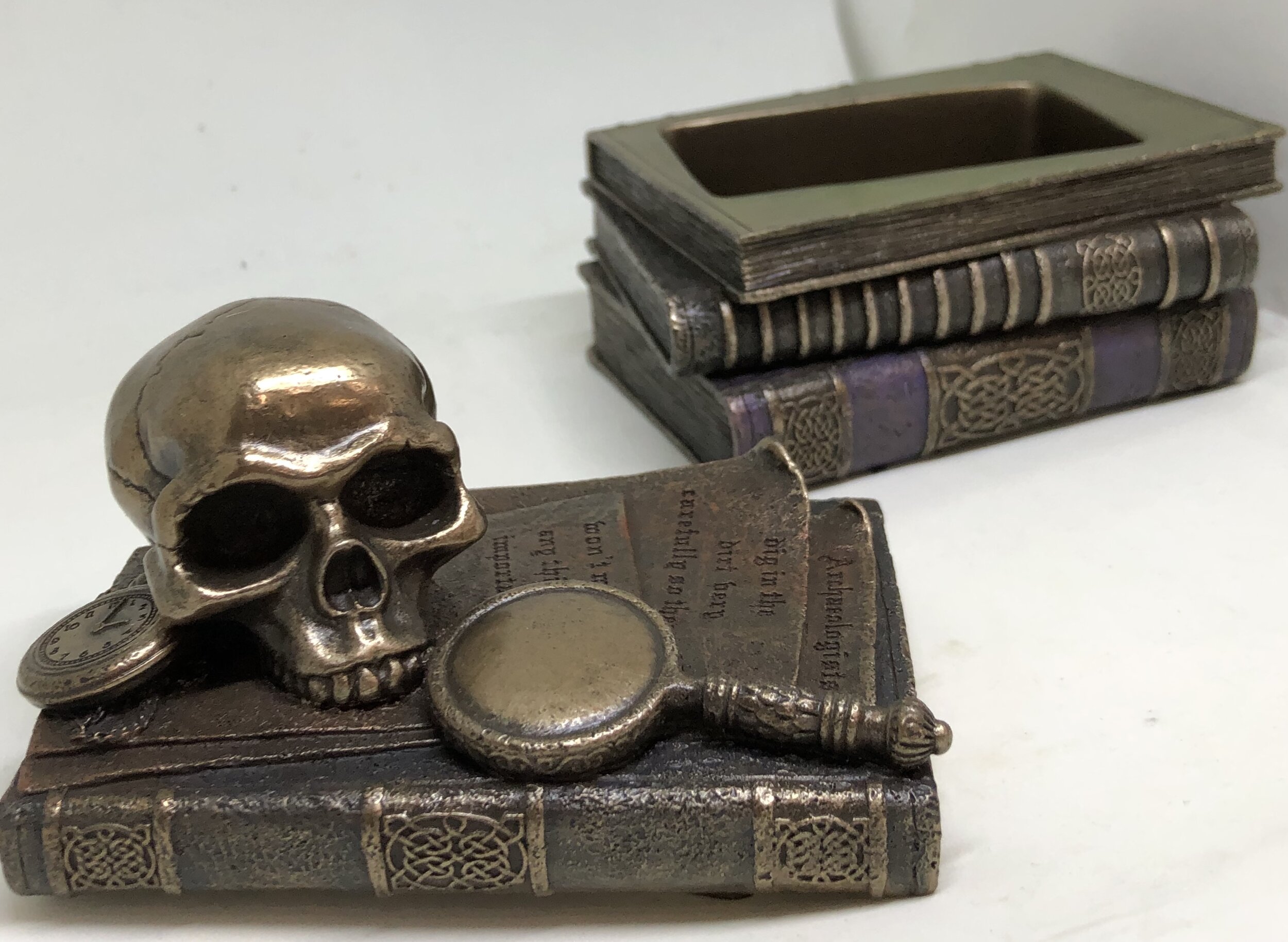 1A3E1DD7-0601-4F6F-A0B6-456EF27FEAB5