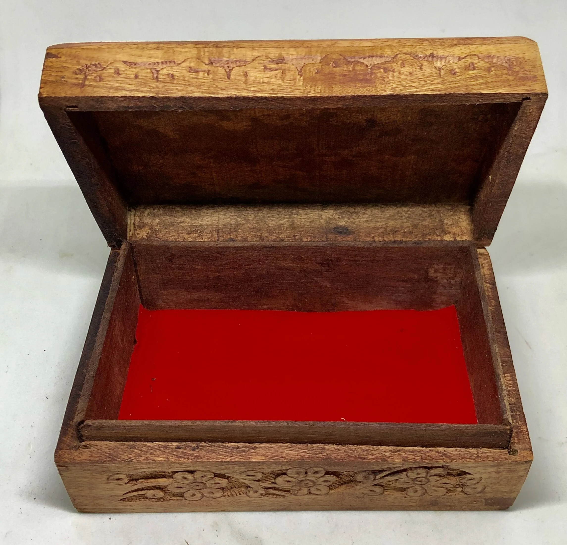 95CE13BD-323C-4EC0-B08F-514AB29B286D