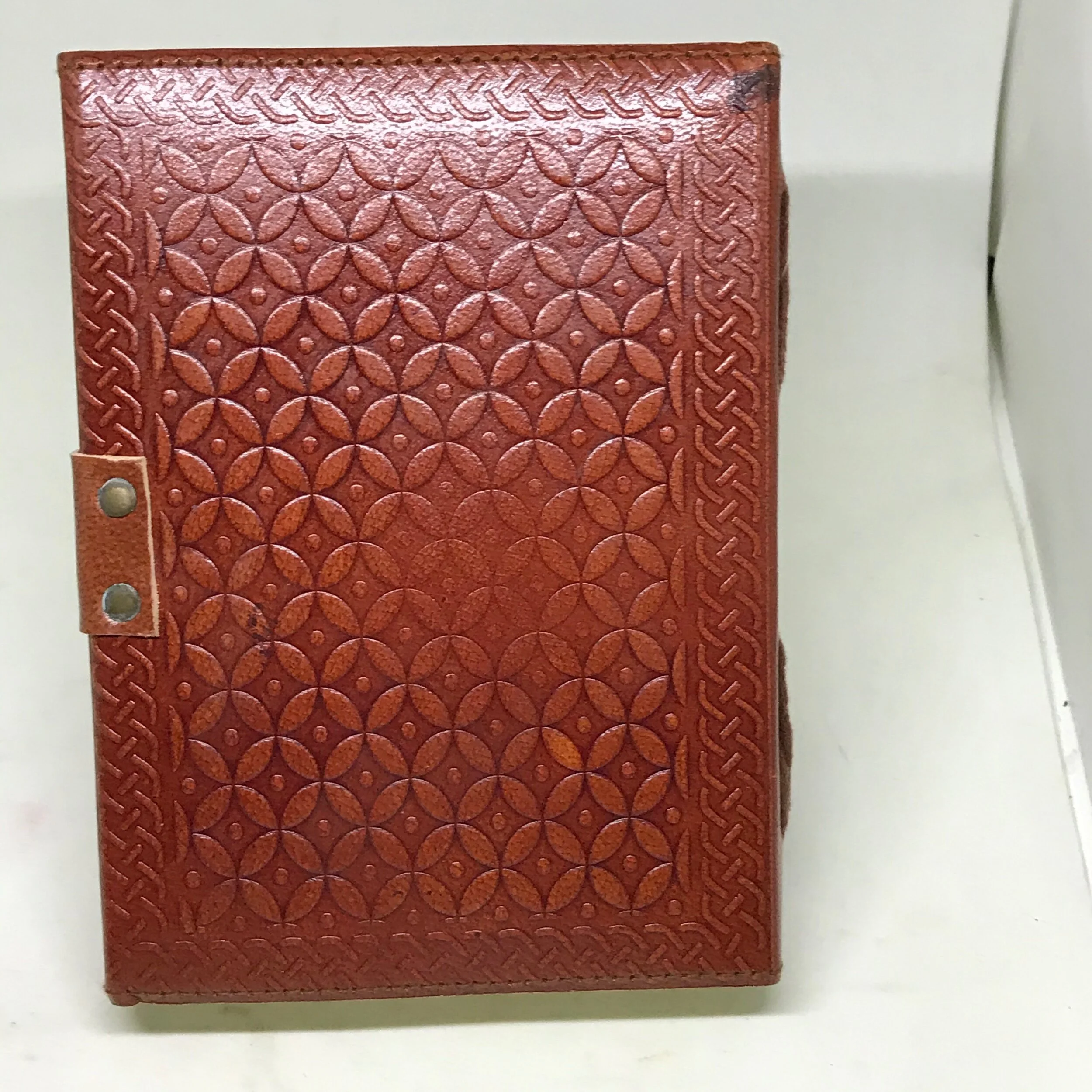 4B463A4D-5EE9-4A8B-A095-1BB77C4C1E85