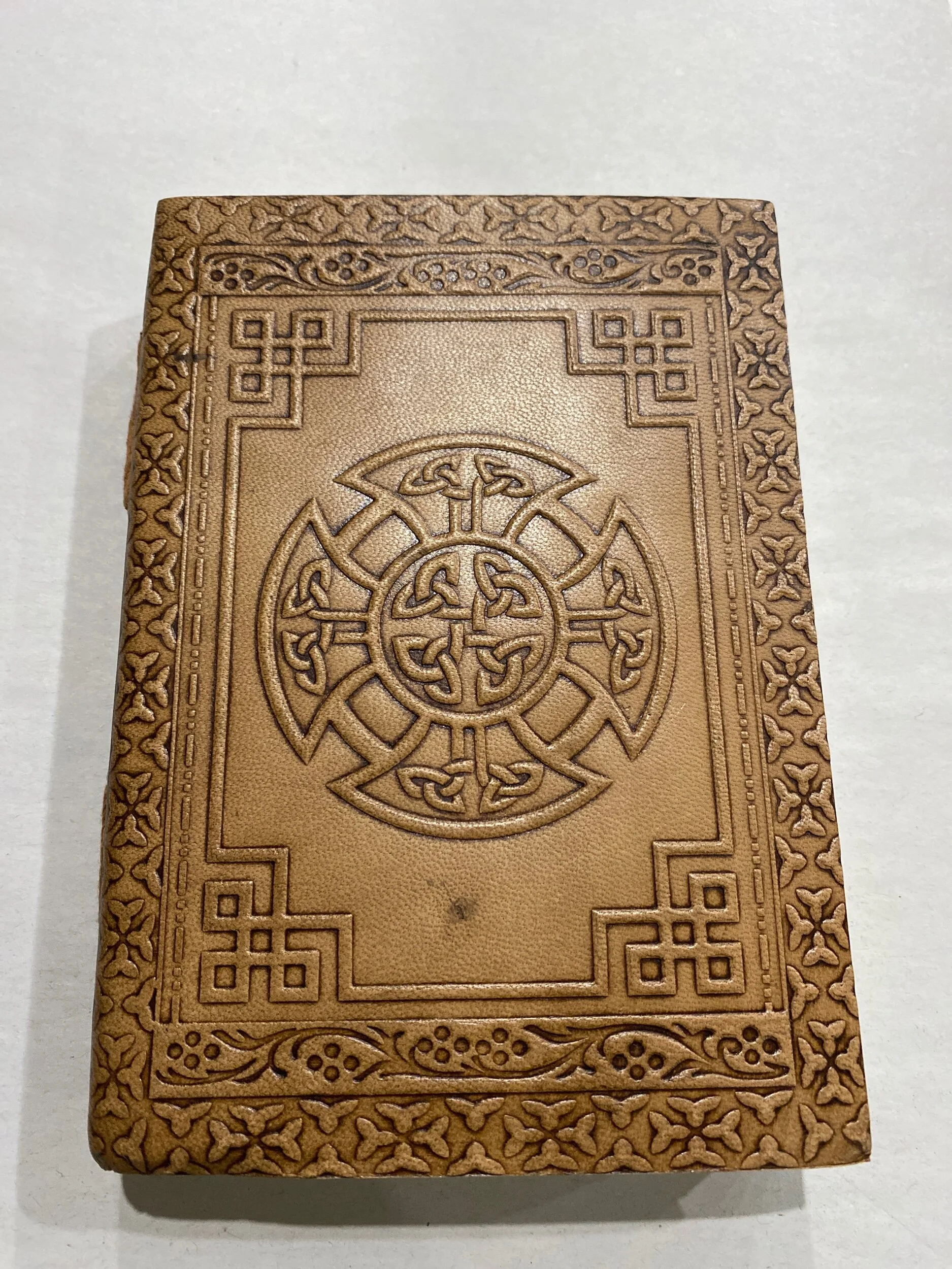 298FCF06-C875-45E3-8604-4413836EB85B