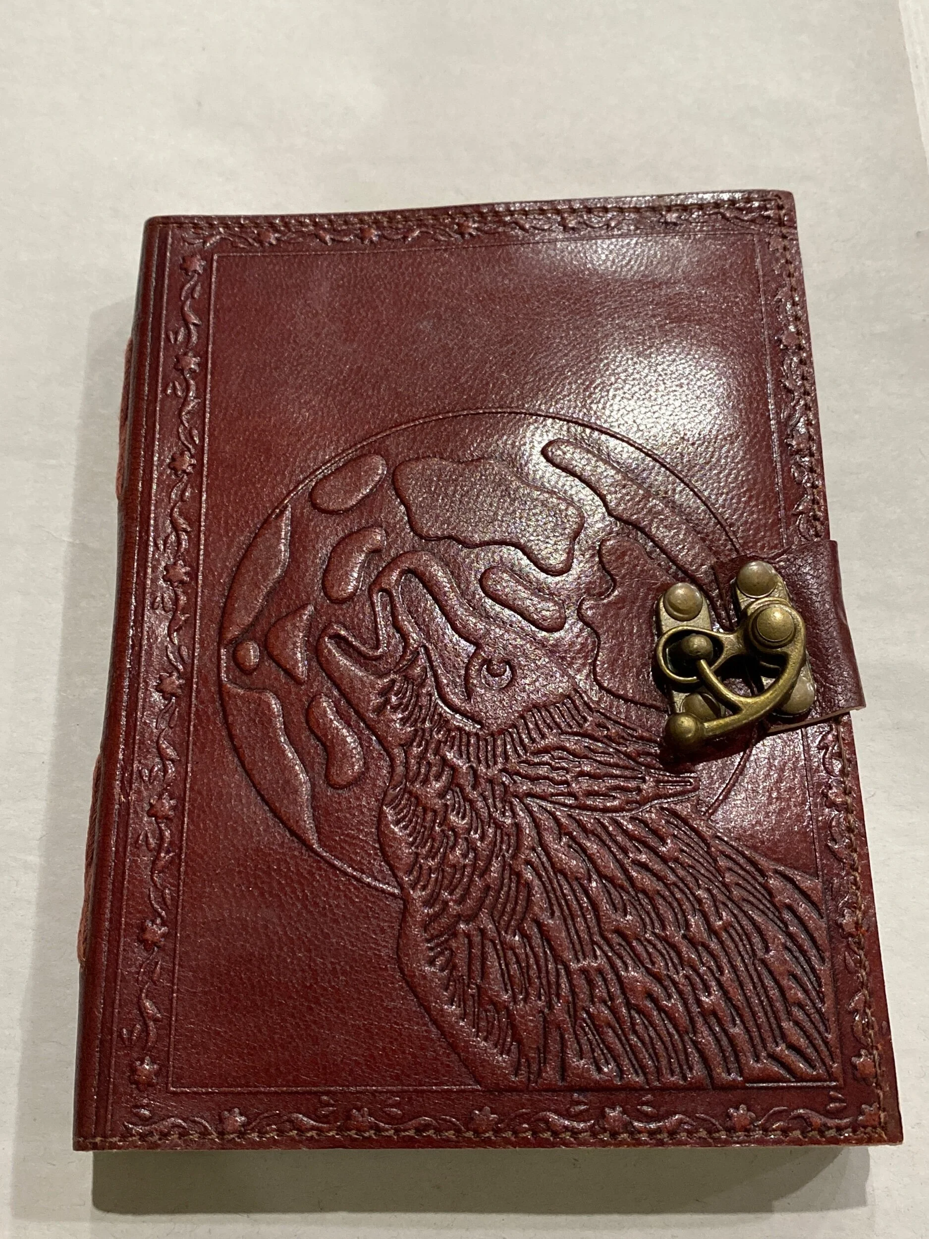 D5954B7B-18B3-42A4-904E-7693EF5E54D1