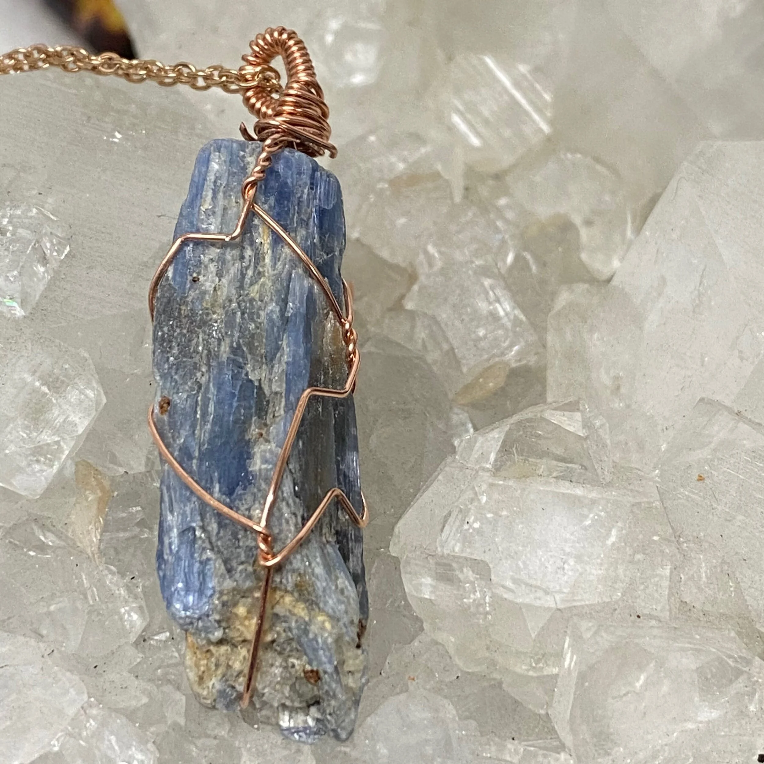 6FB4AC18-8580-4AD7-A0BF-66FFAA2277D8