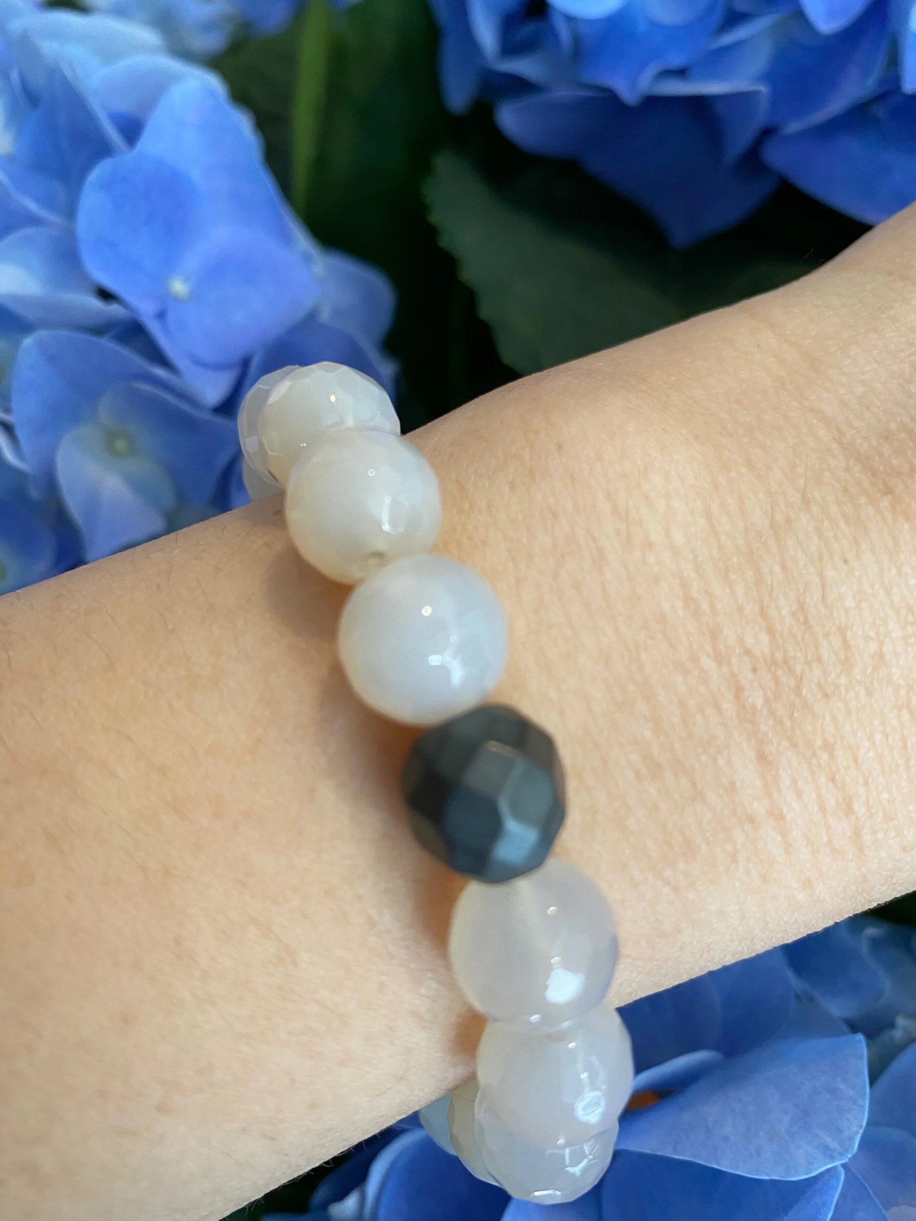 E6B2A689-B992-4043-9FDD-5F99F12D3445