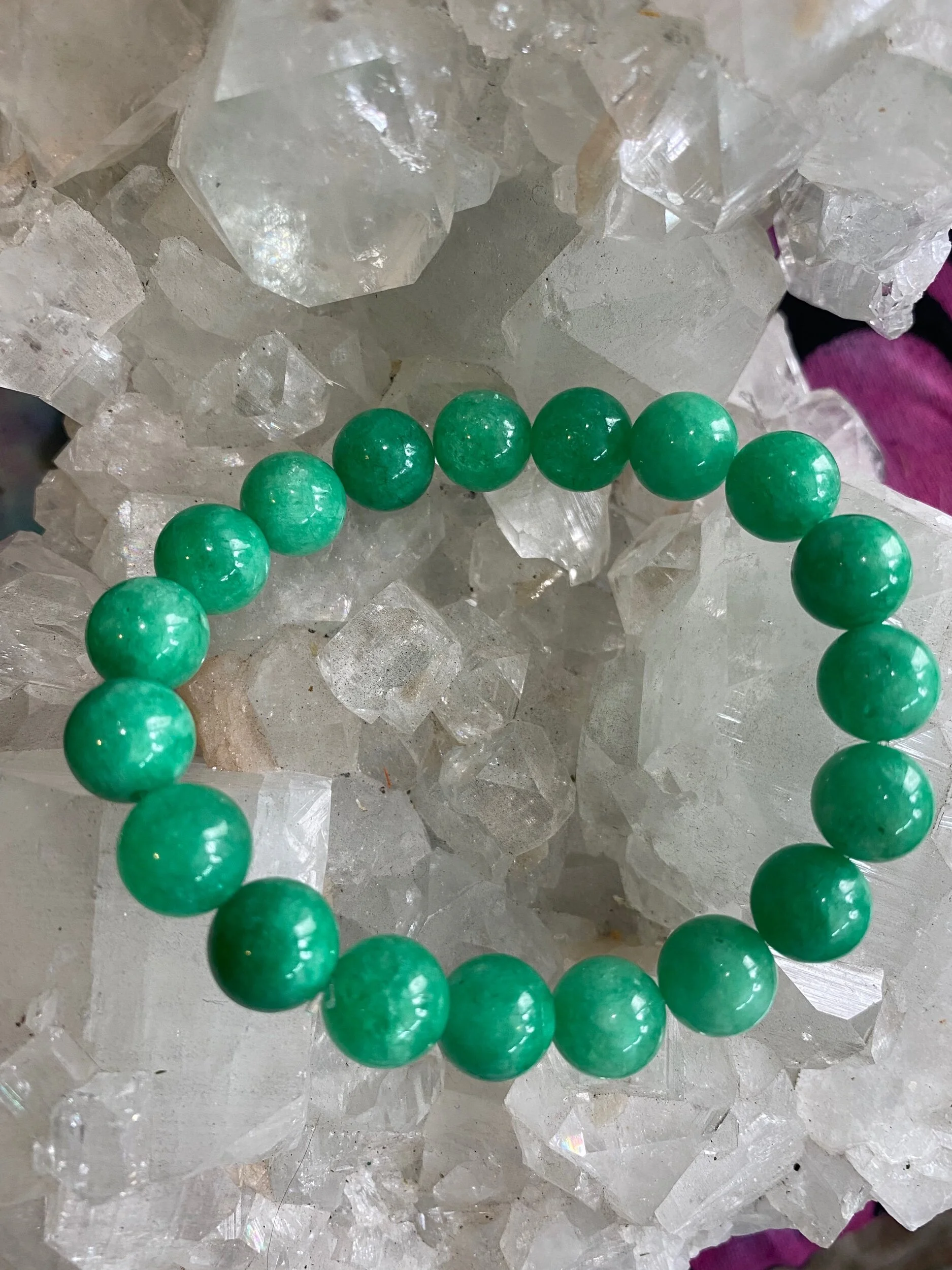 AA611DC0-5B80-4268-B310-497CFEA3854D