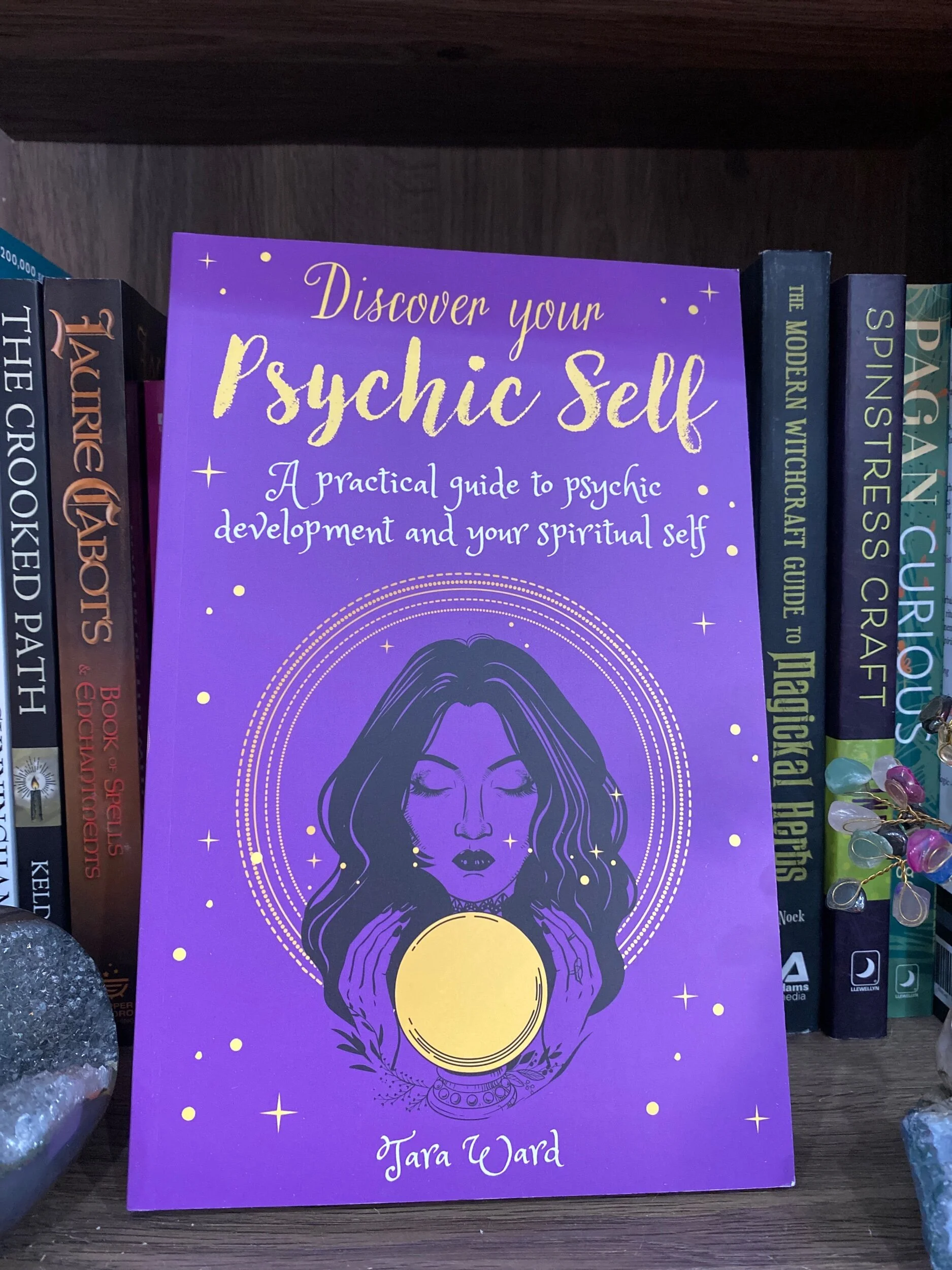 2012CB72-F2AE-4CB8-9A47-5273F0C7A5CD