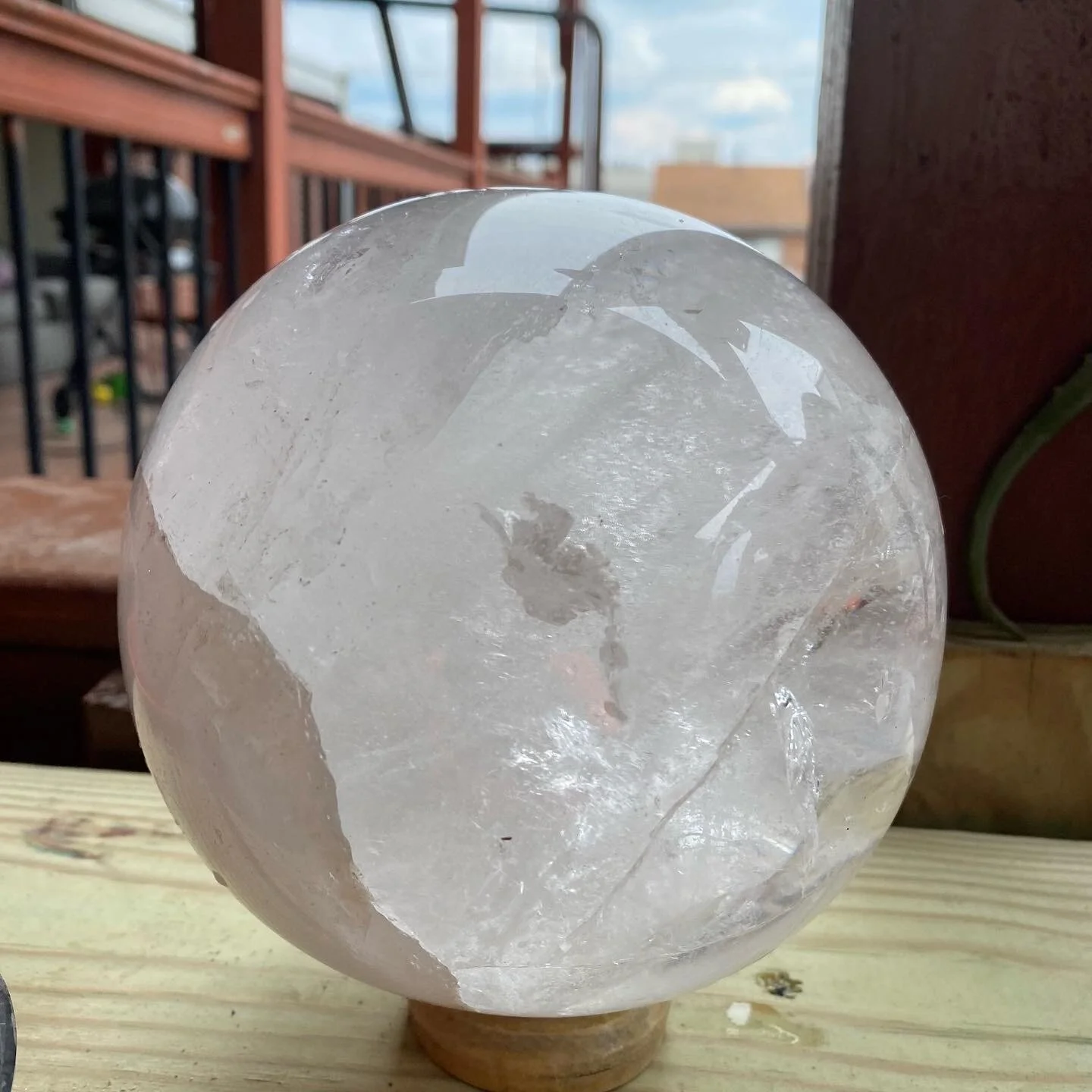 C61912D9-C479-4535-B42B-5CA3EBA4F0BD