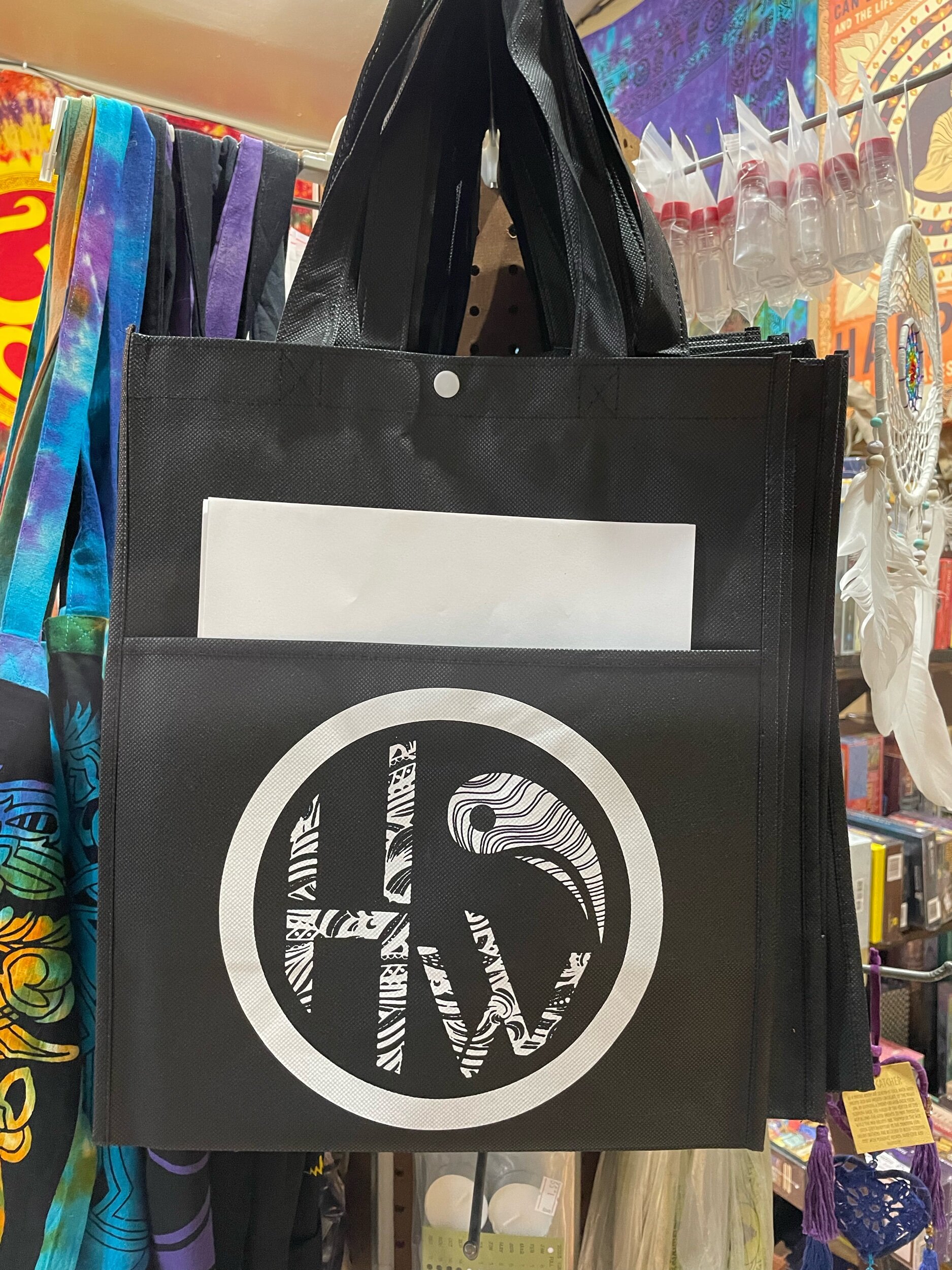 06E6D284-B9AA-49C7-AF1C-B54FE90137B8