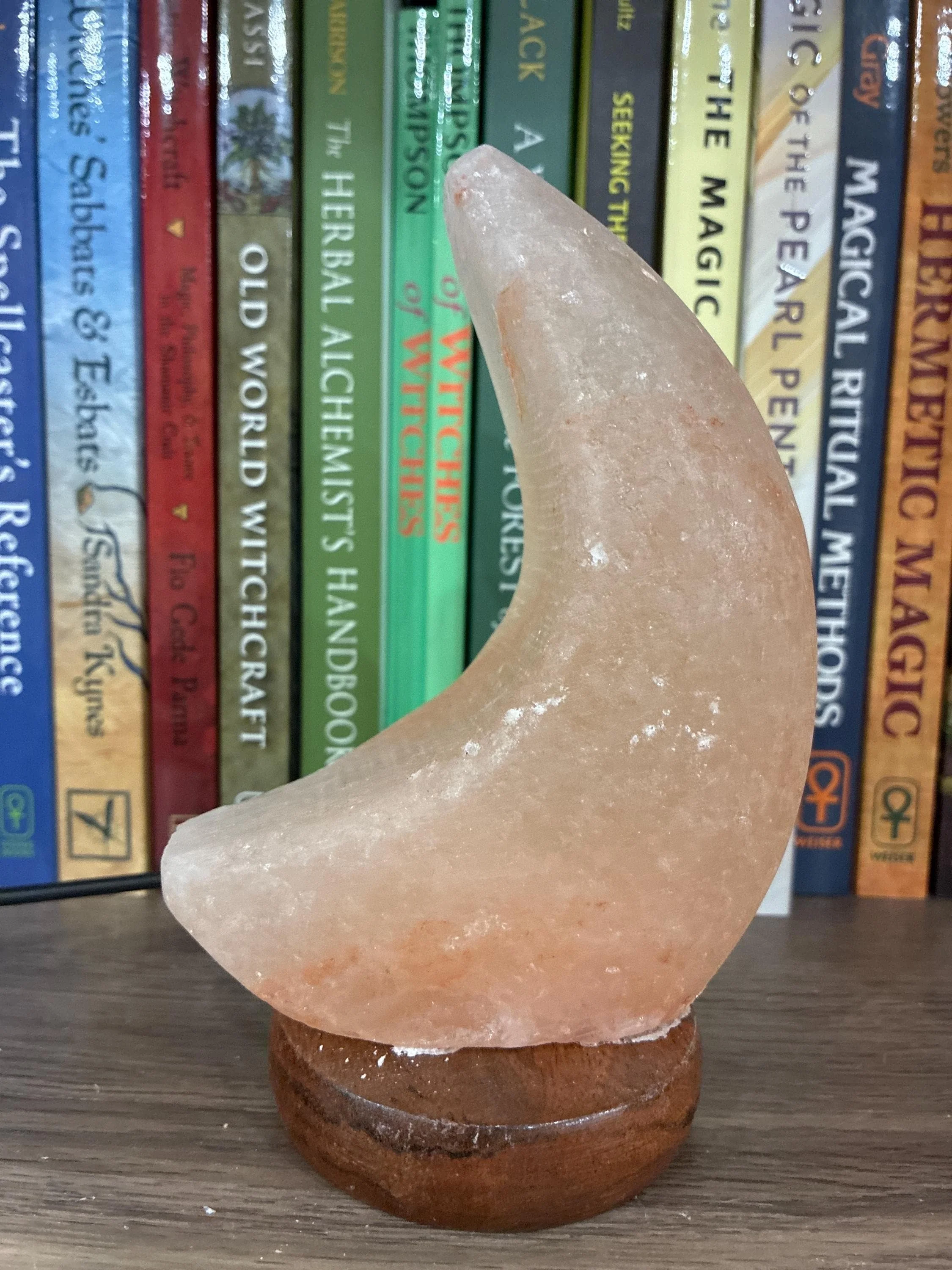 https://i.etsystatic.com/14297145/r/il/9ae4a6/7509396430/il_fullxfull.7509396430_8k6j.jpg