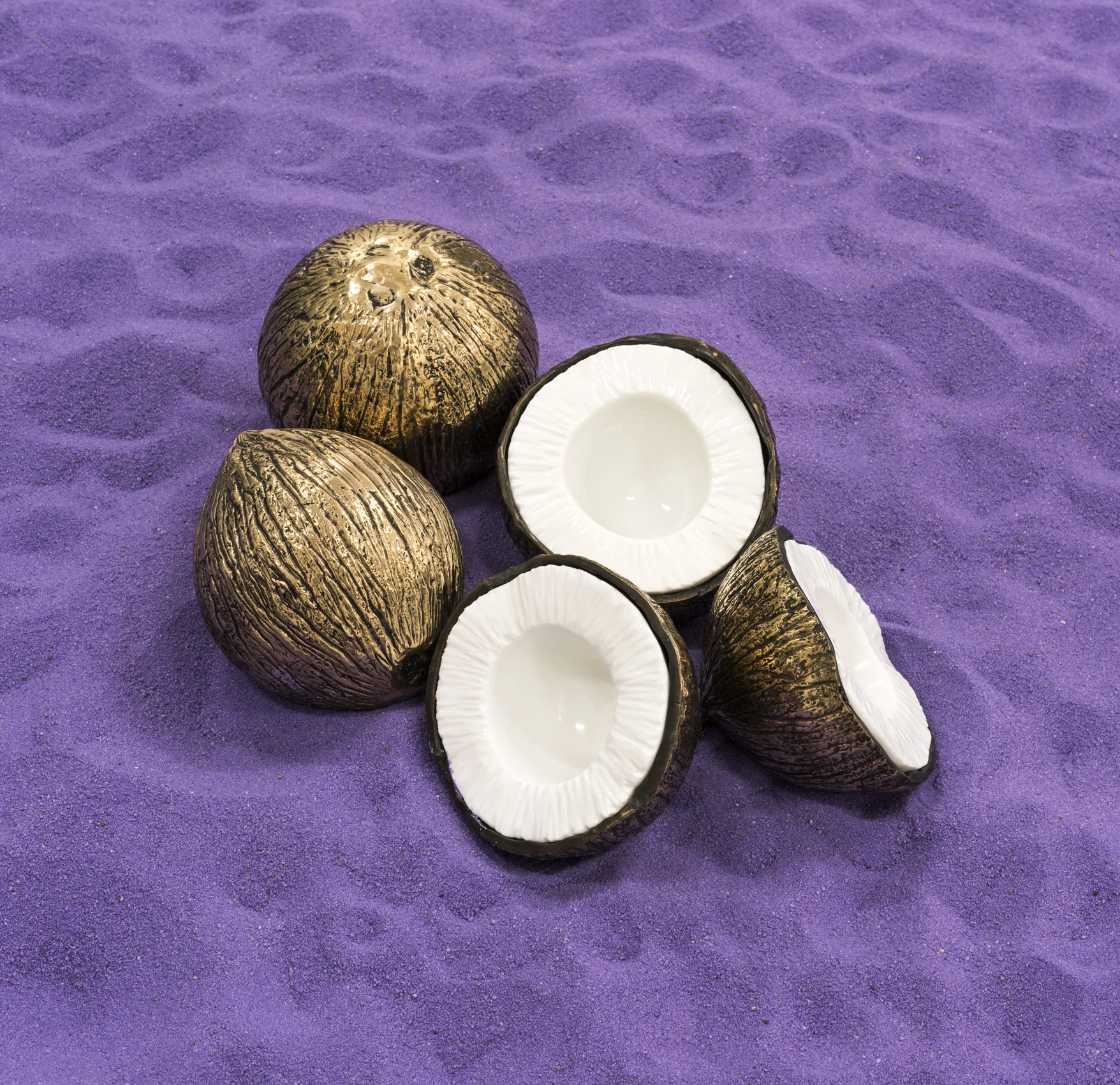   To Live   2016, bronze, porcelain, sand 