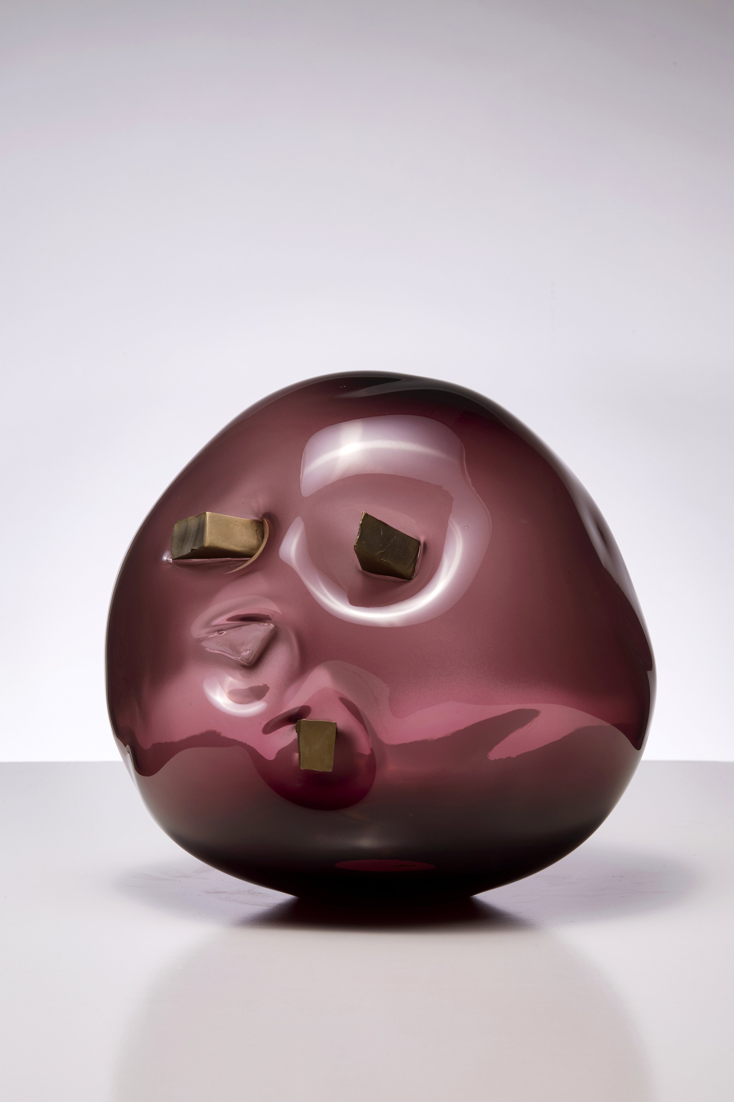 Bobbie 2024 hand blown glass, bronze, 30 x 29 x 29 cm