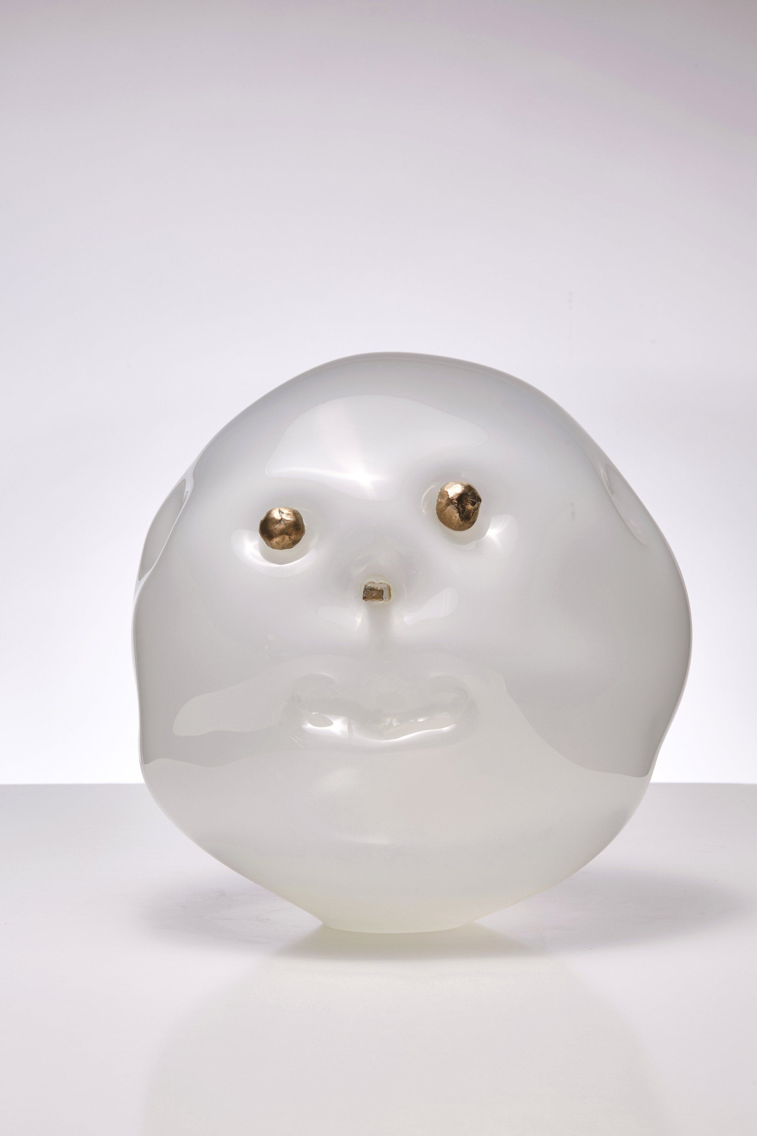 Snowy 2024 hand blown glass, bronze, 32 x 30 x 35 cm