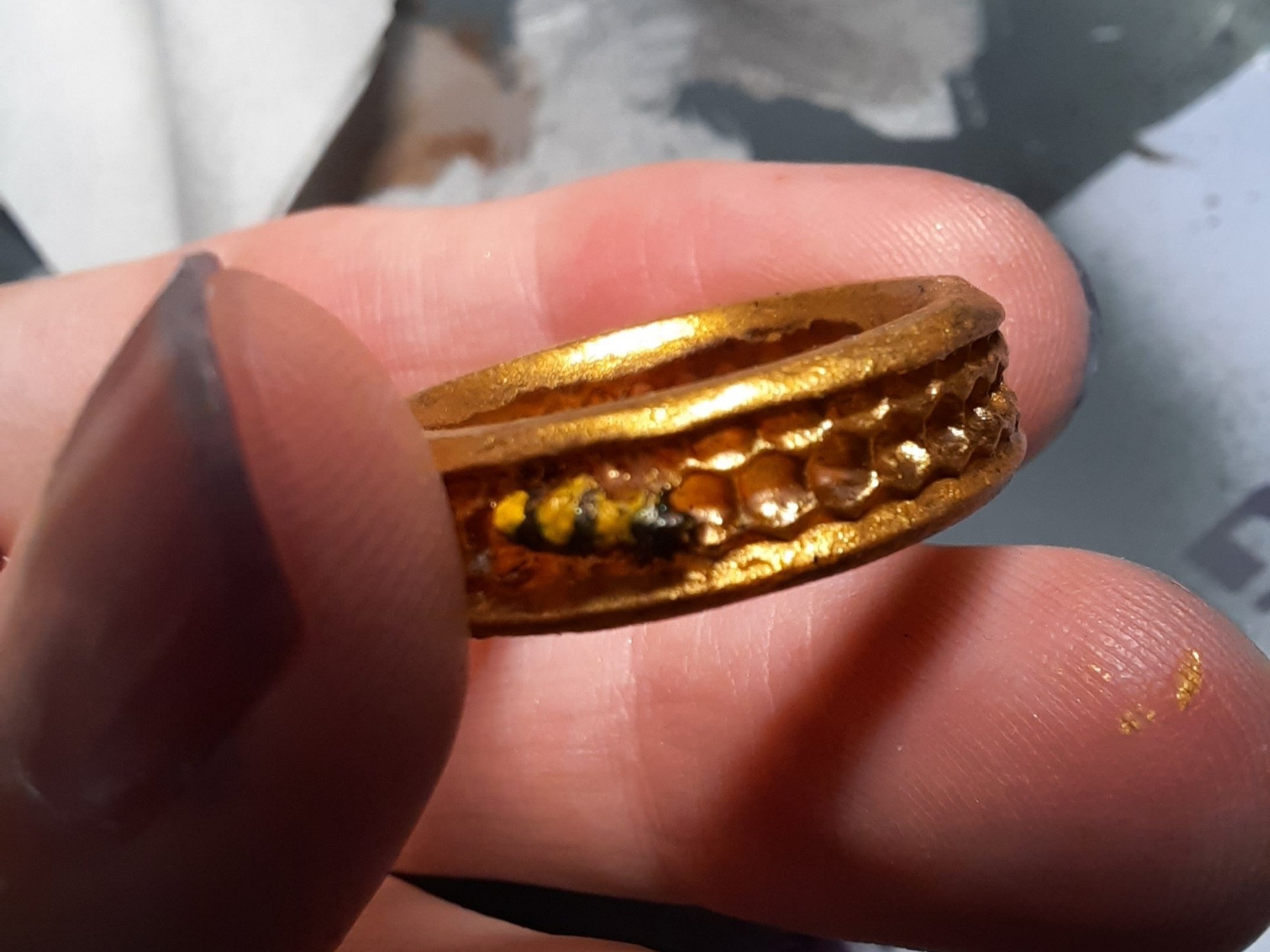 Bee Ring