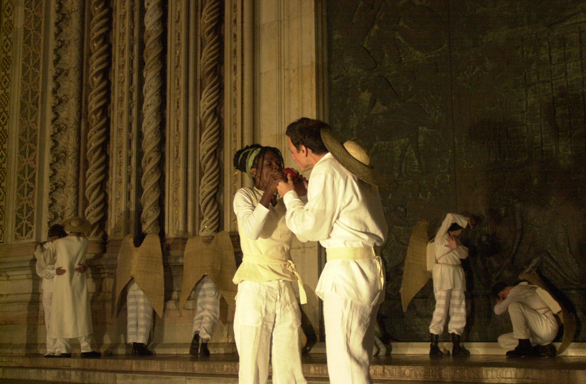  Adam and Eve bit the apple, from the Creation and Fall performed in front of the Duomo (photo Massimo Achille) 