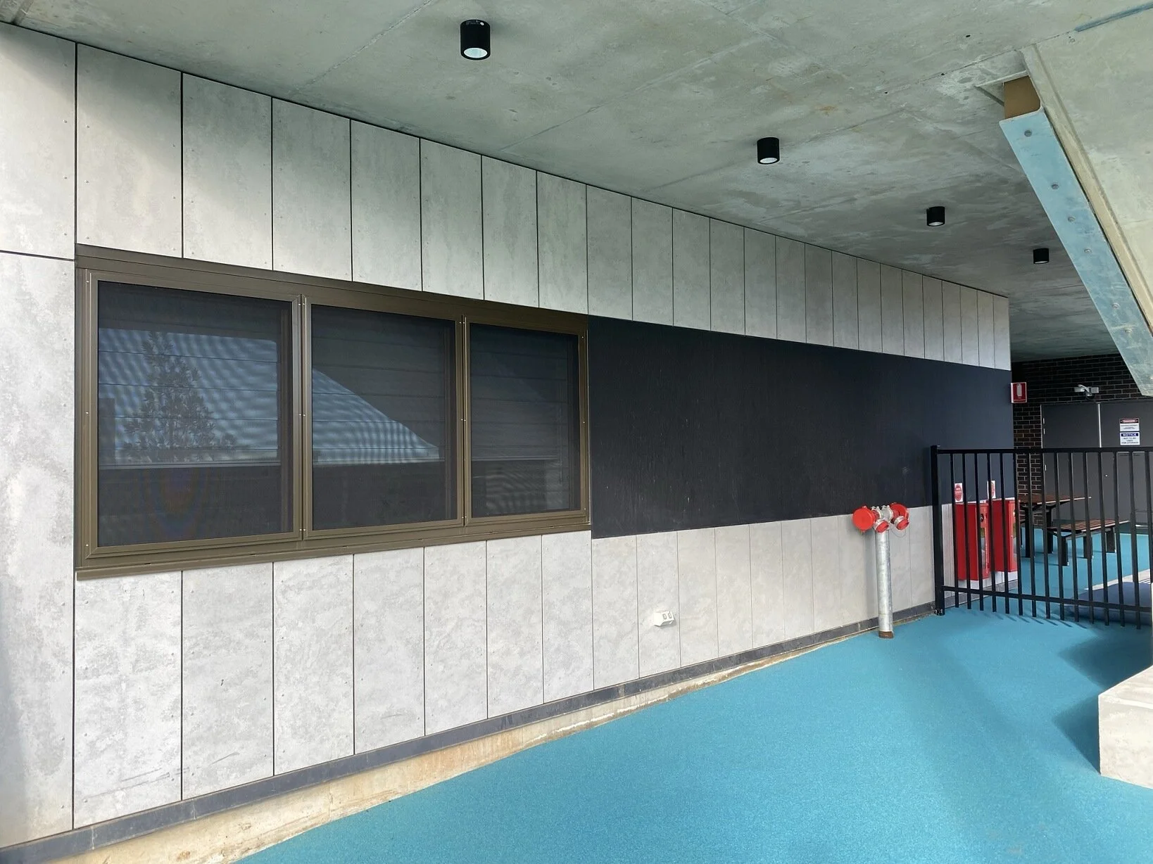 Mainsbridge School for Specific Purposes