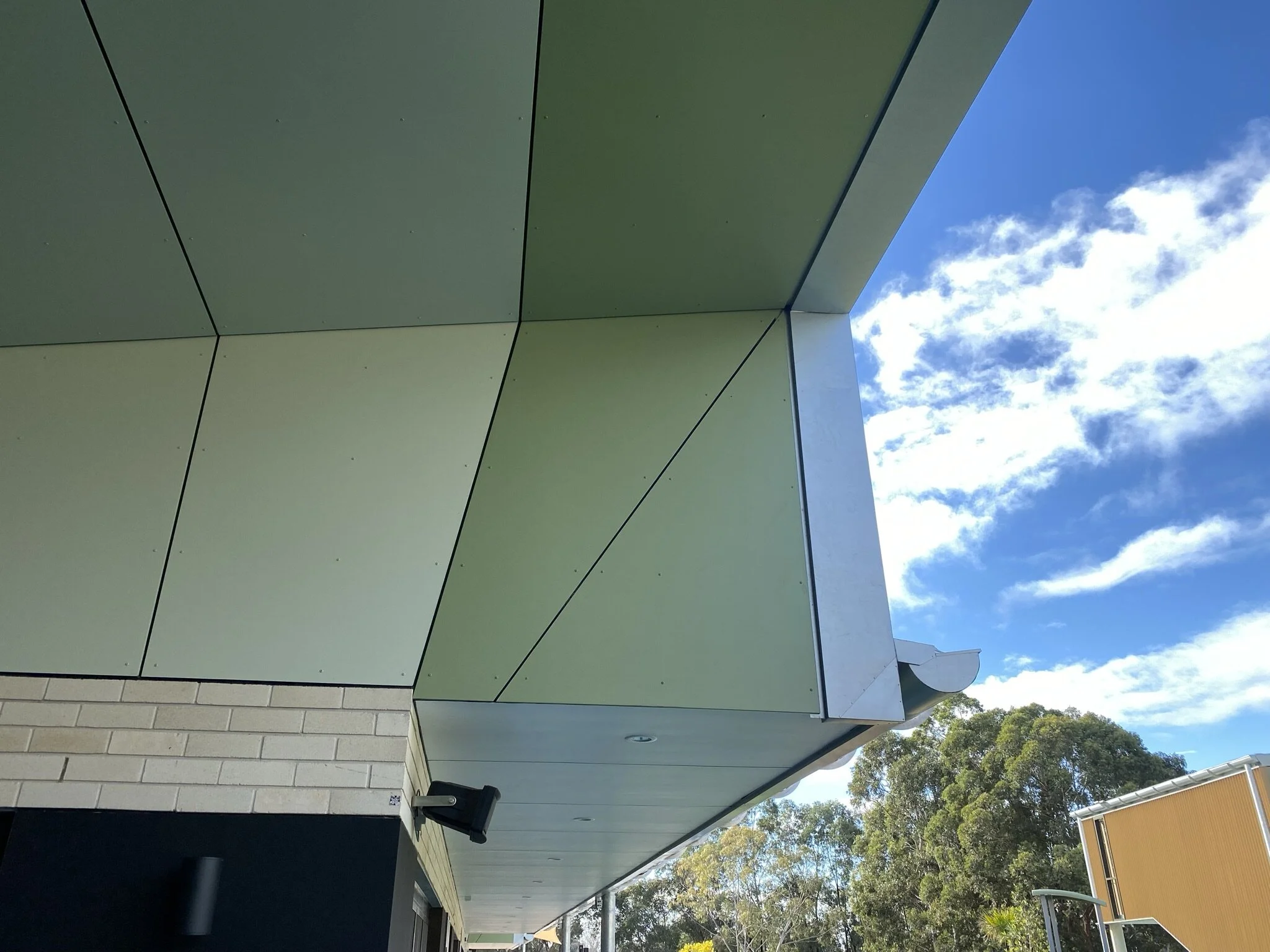 Mainsbridge School for Specific Purposes