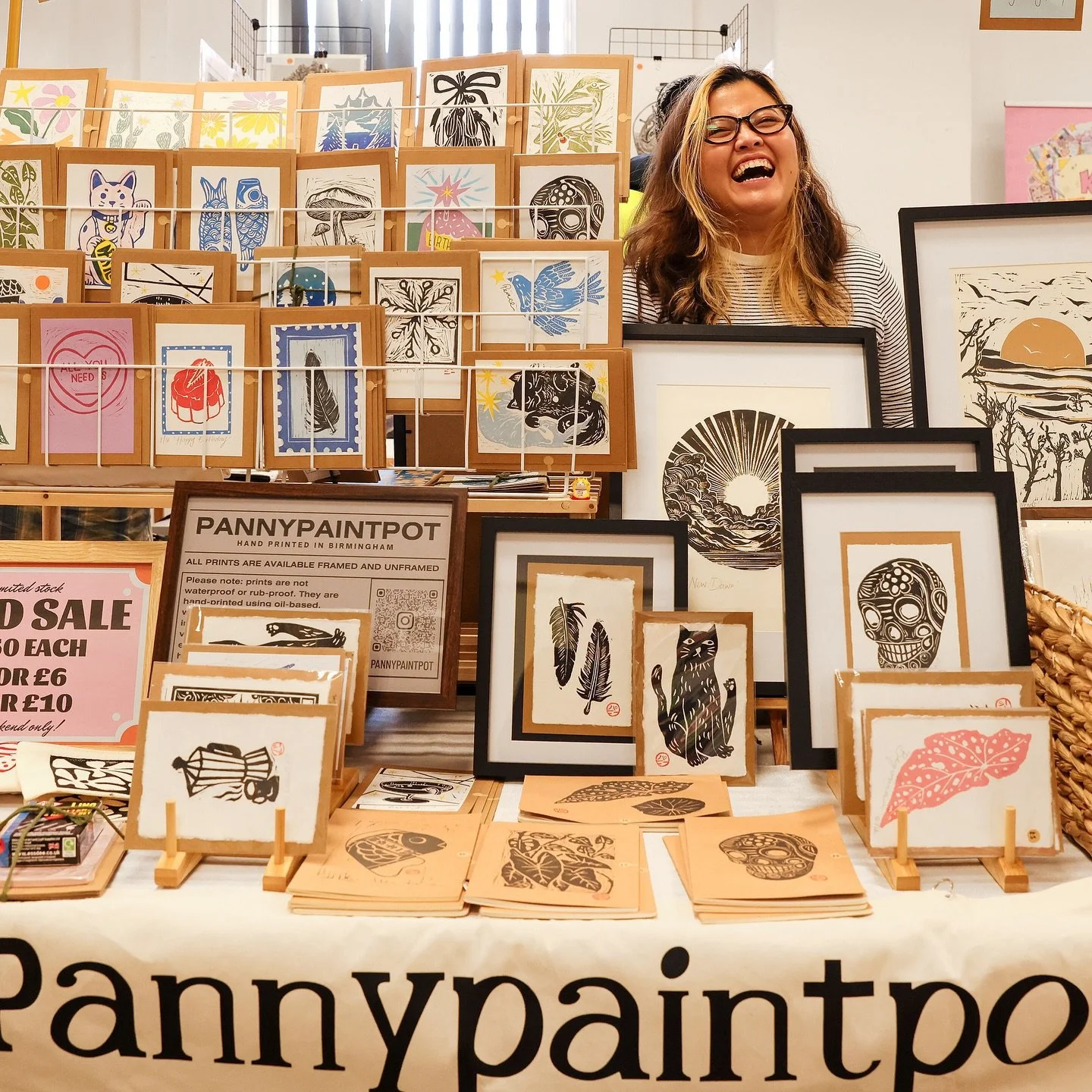 Happy INTERNATIONAL WOMEN&rsquo;S DAY! 🌸💖🌷🫰🛎️ Today, I&rsquo;m celebrating all of the wonderful women that I&rsquo;ve been lucky enough to have trade with us ~ and here&rsquo;s a snippet at some of them! 🌺📷 

I wish I could post every single o