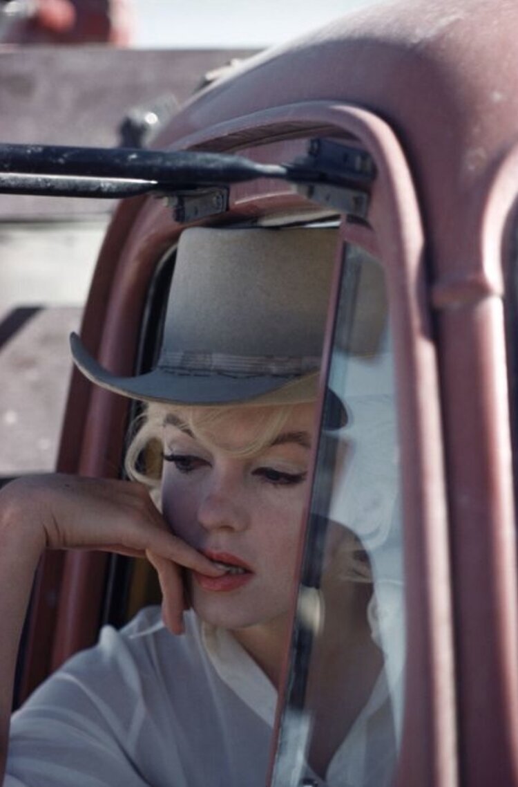 Monroe in car