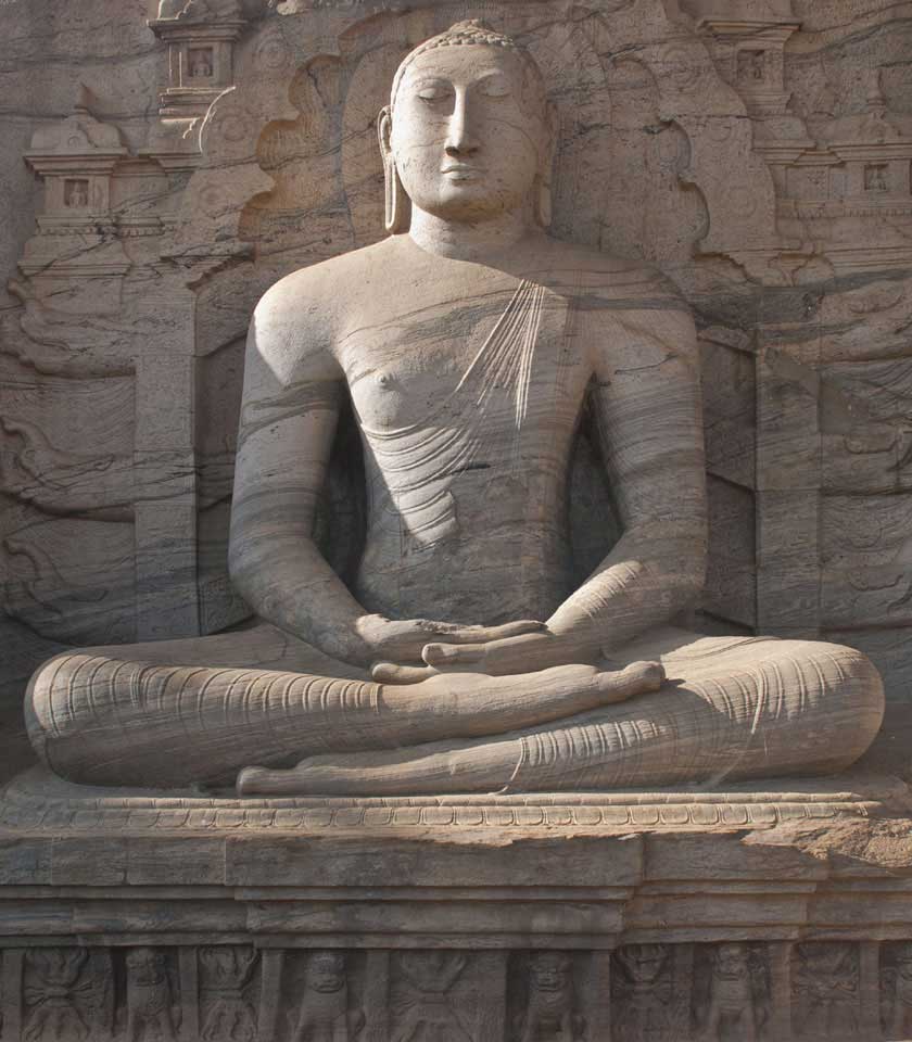  Sitting Budda, Gal Vihara. Sri Lanka 