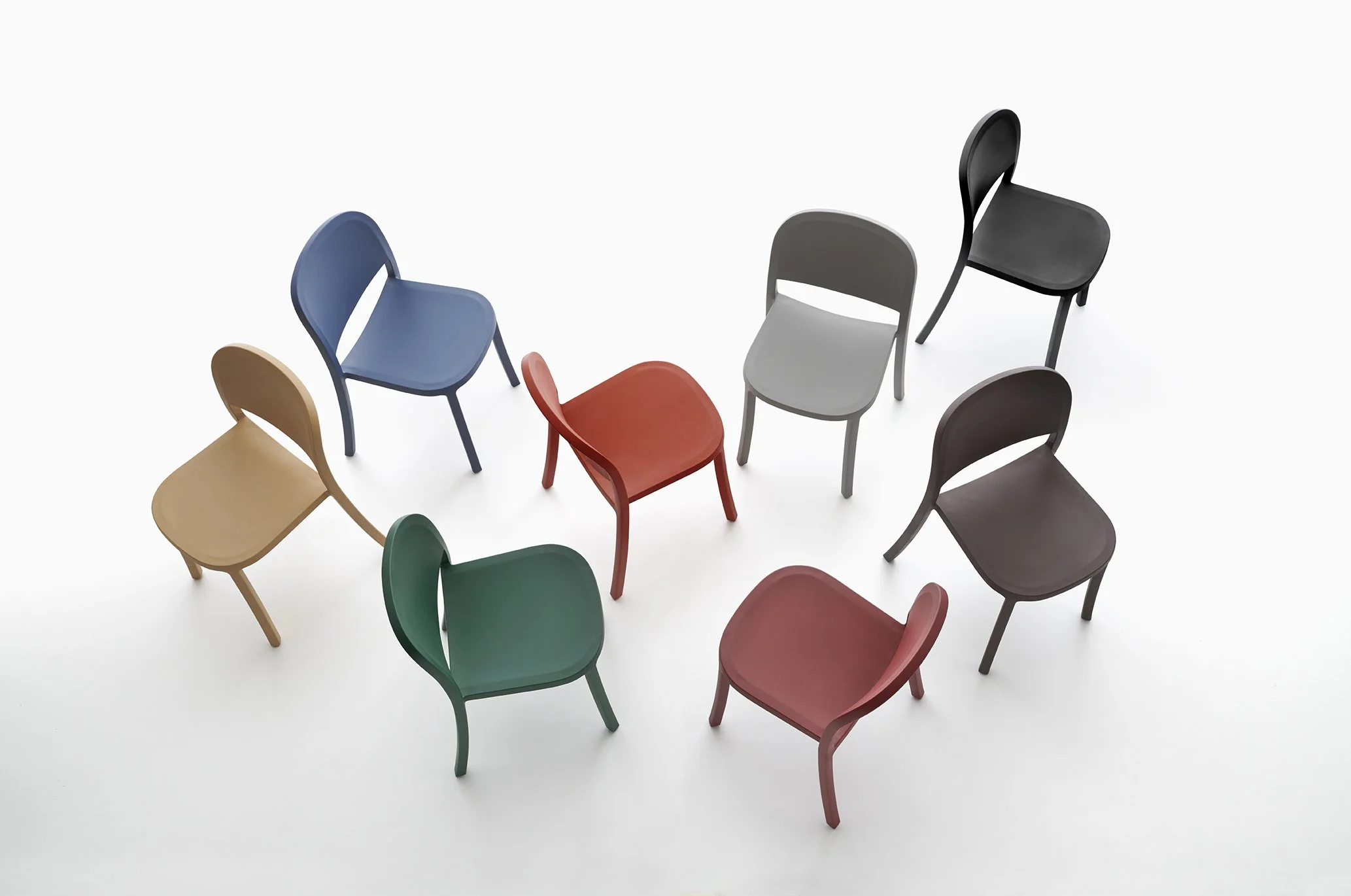 Emeco_1 Inch Reclaimed by Jasper Morrison_21.jpg