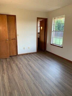 1732 master bedroom.jpg