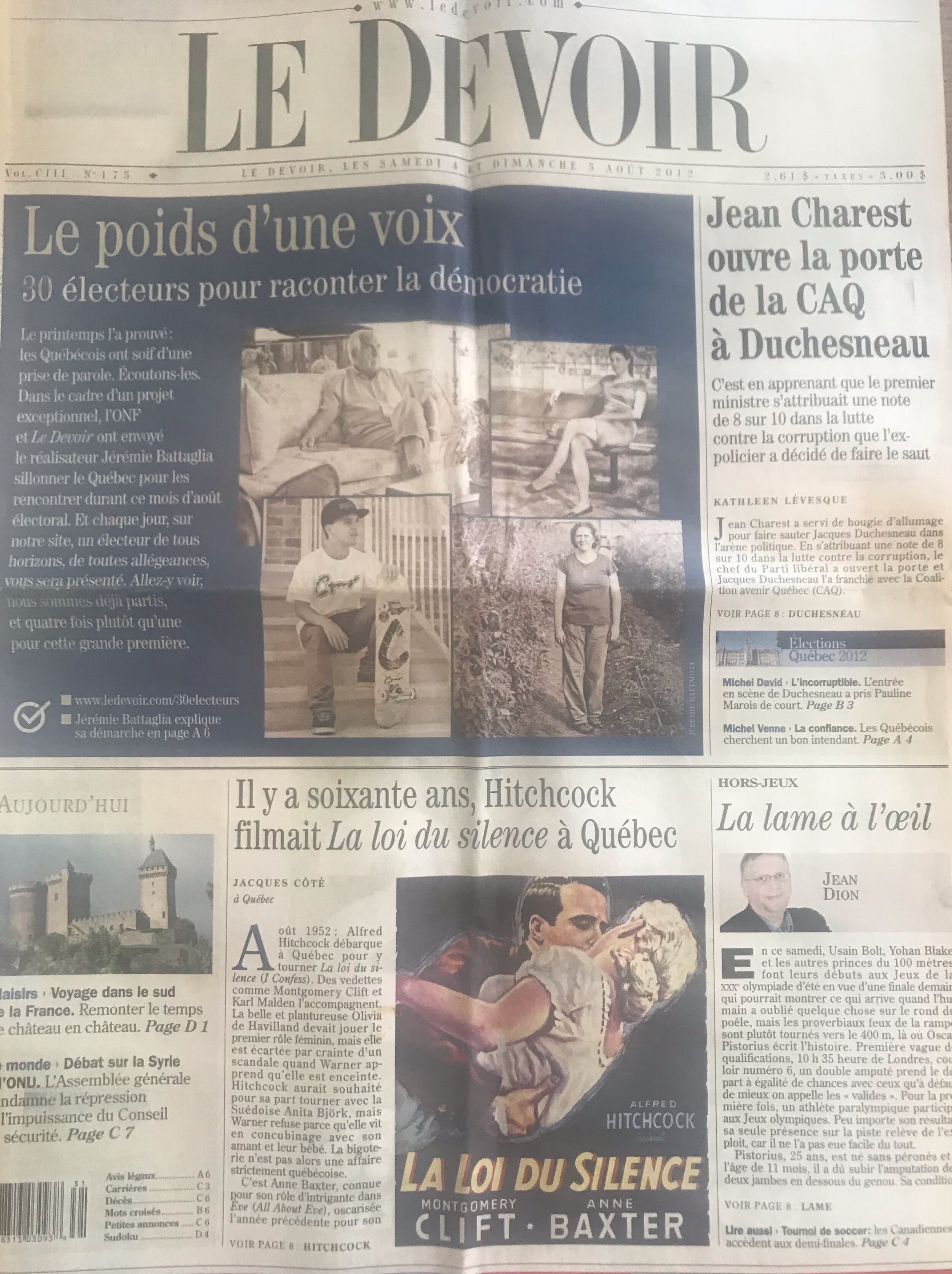   Une du journal Le Devoir des 4 et 5 août 2012 : il y a 60 ans, Hitchcock tournait “La loi du silence à Québec”.  