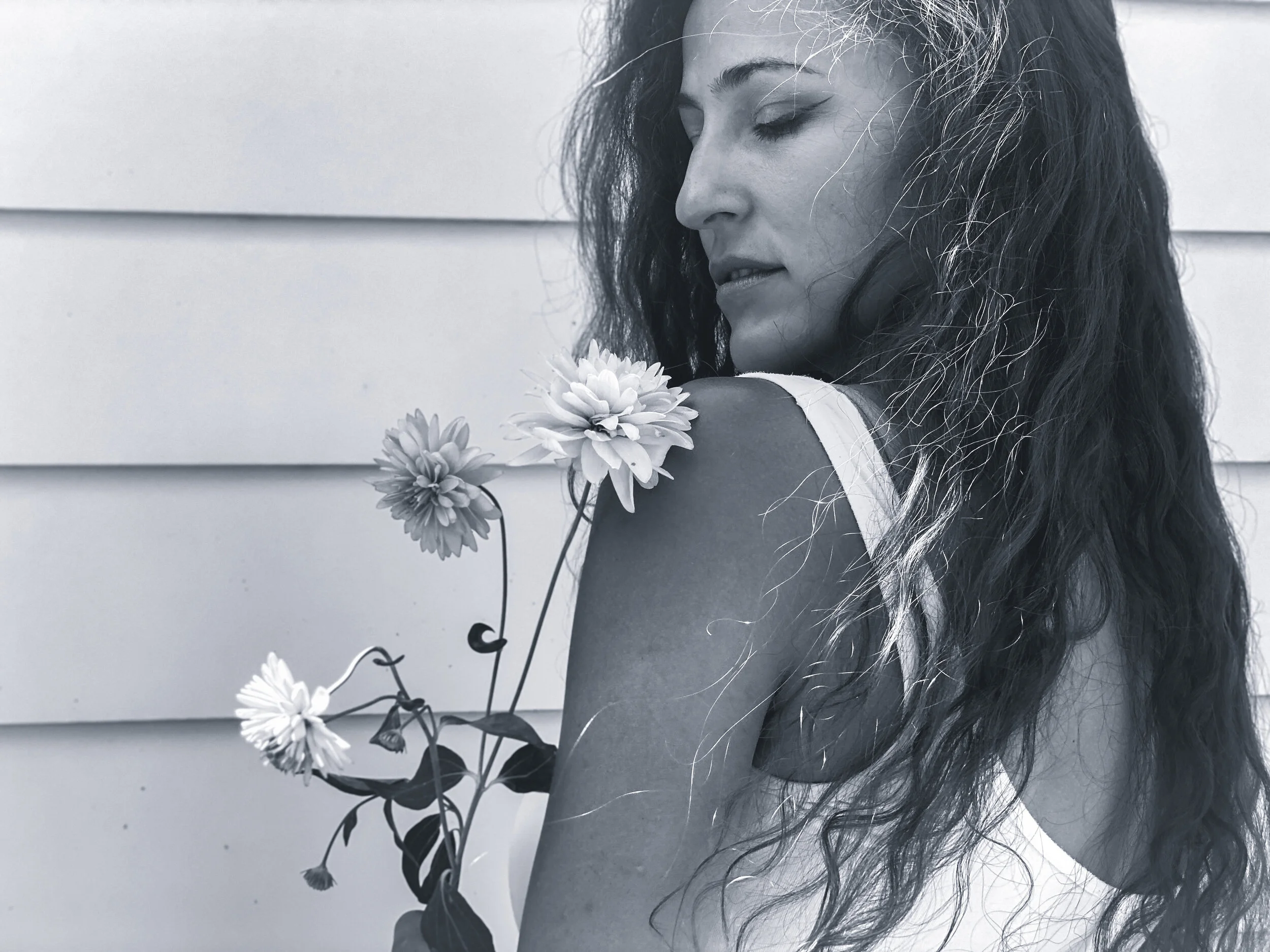 Asya Muzlera Black and White iPhone Photography Portfolio.jpg