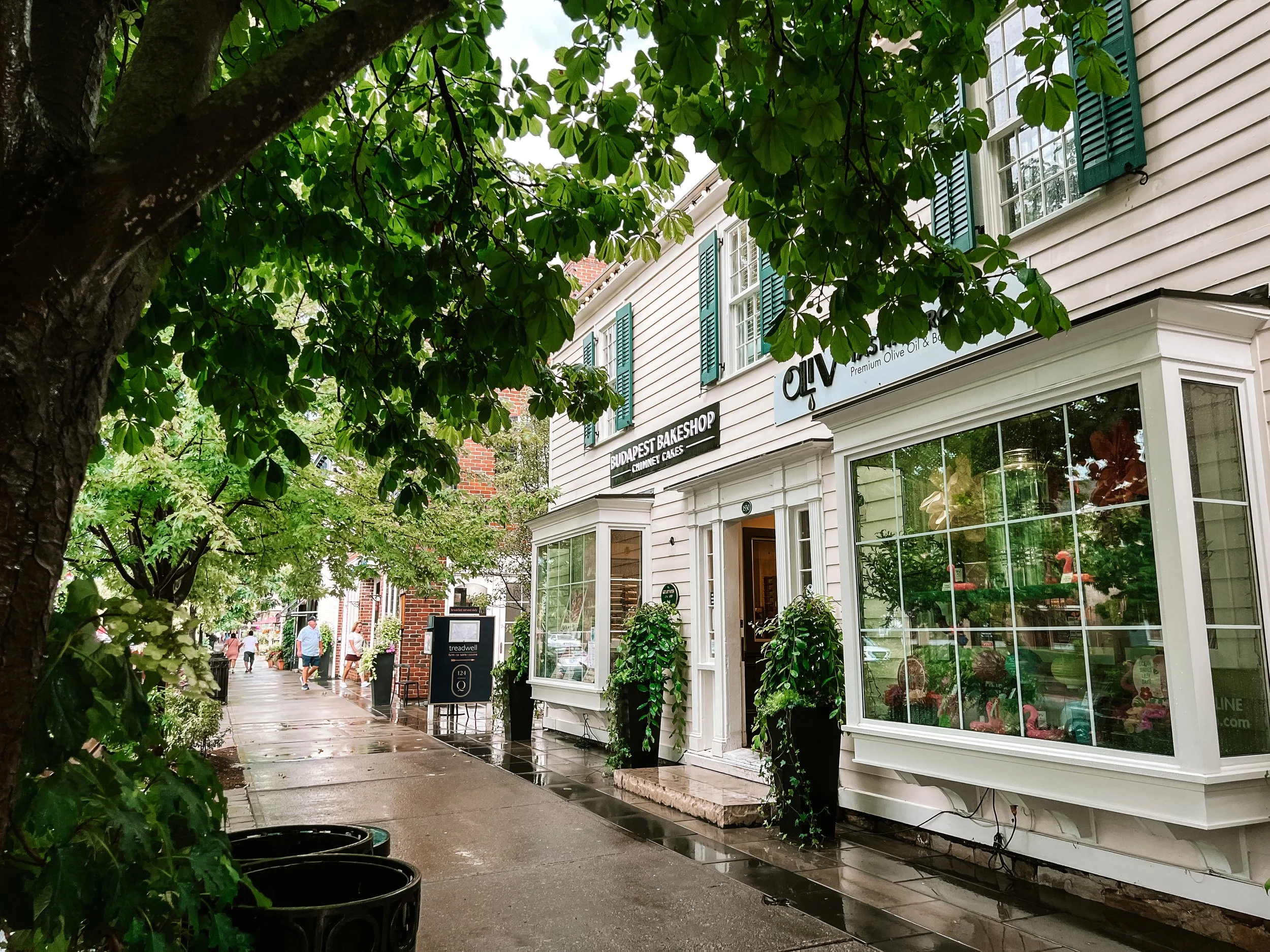 My Favourite Digital Nomad Destination – Niagara On The Lake, Canada.jpg