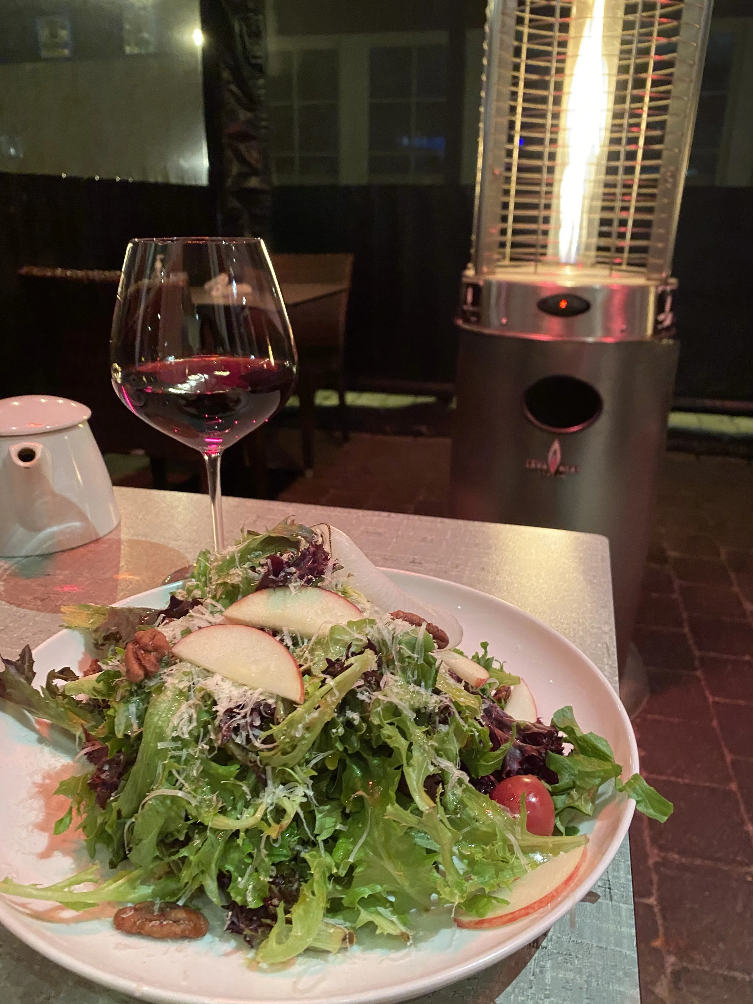 My Favourite Digital Nomad Destination – Niagara On The Lake, Canada.jpg