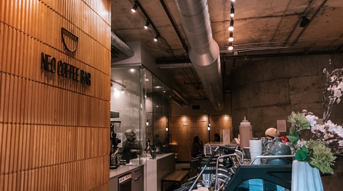 neo coffee bar in downtown toronto.JPG