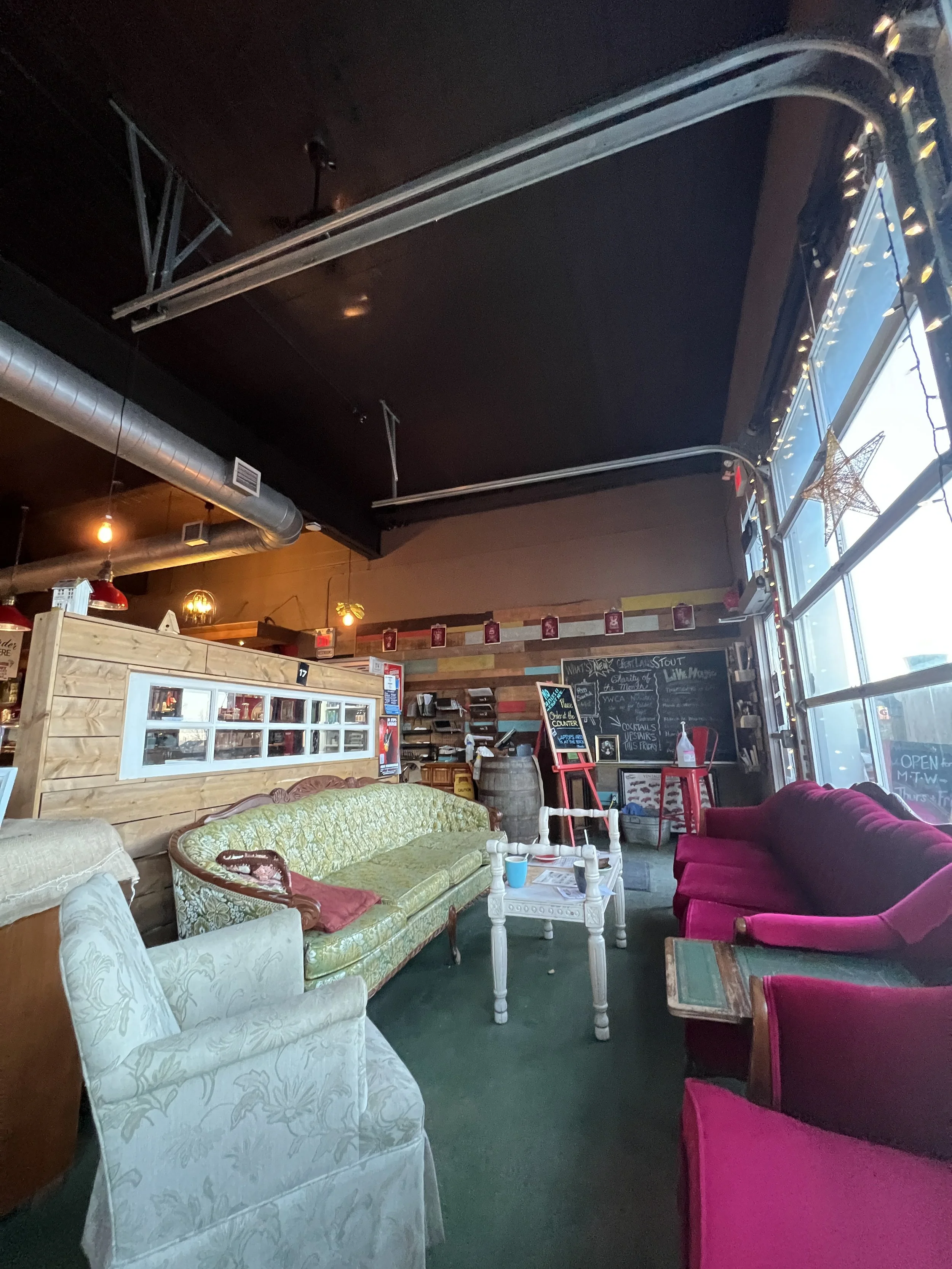 Station 1 coffee house in beamsville ontario.JPG